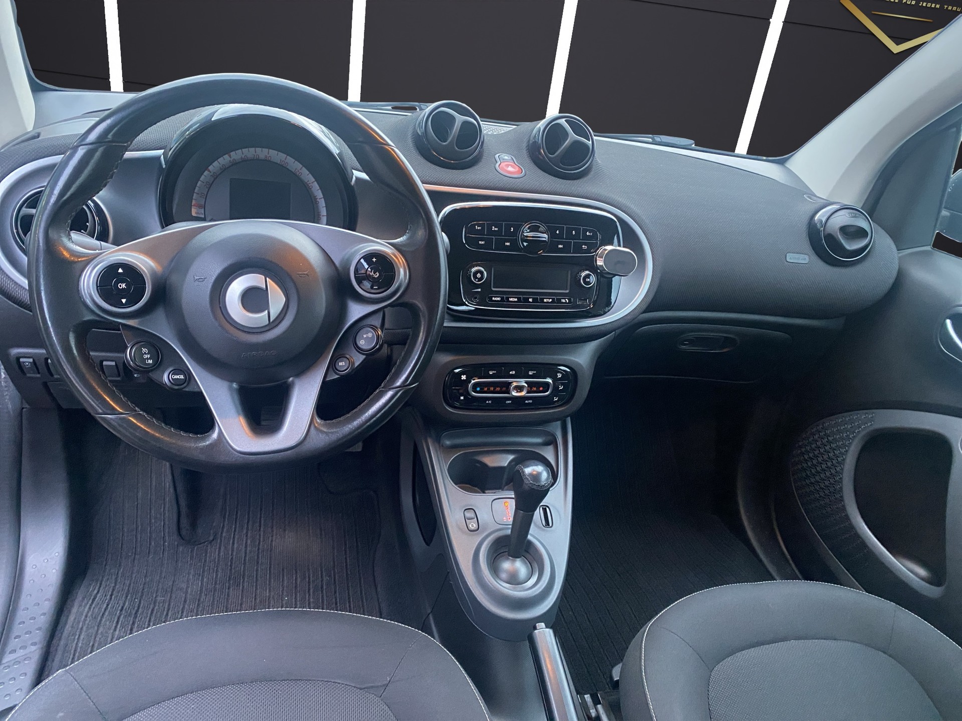 SMART fortwo passion twinmatic-image-10