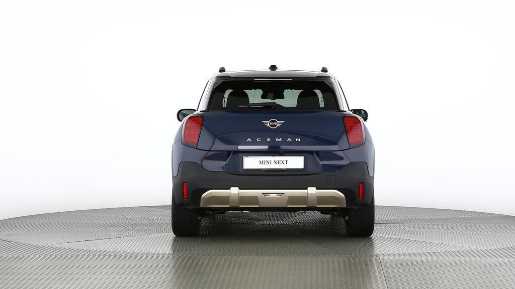 MINI Aceman E-image-13