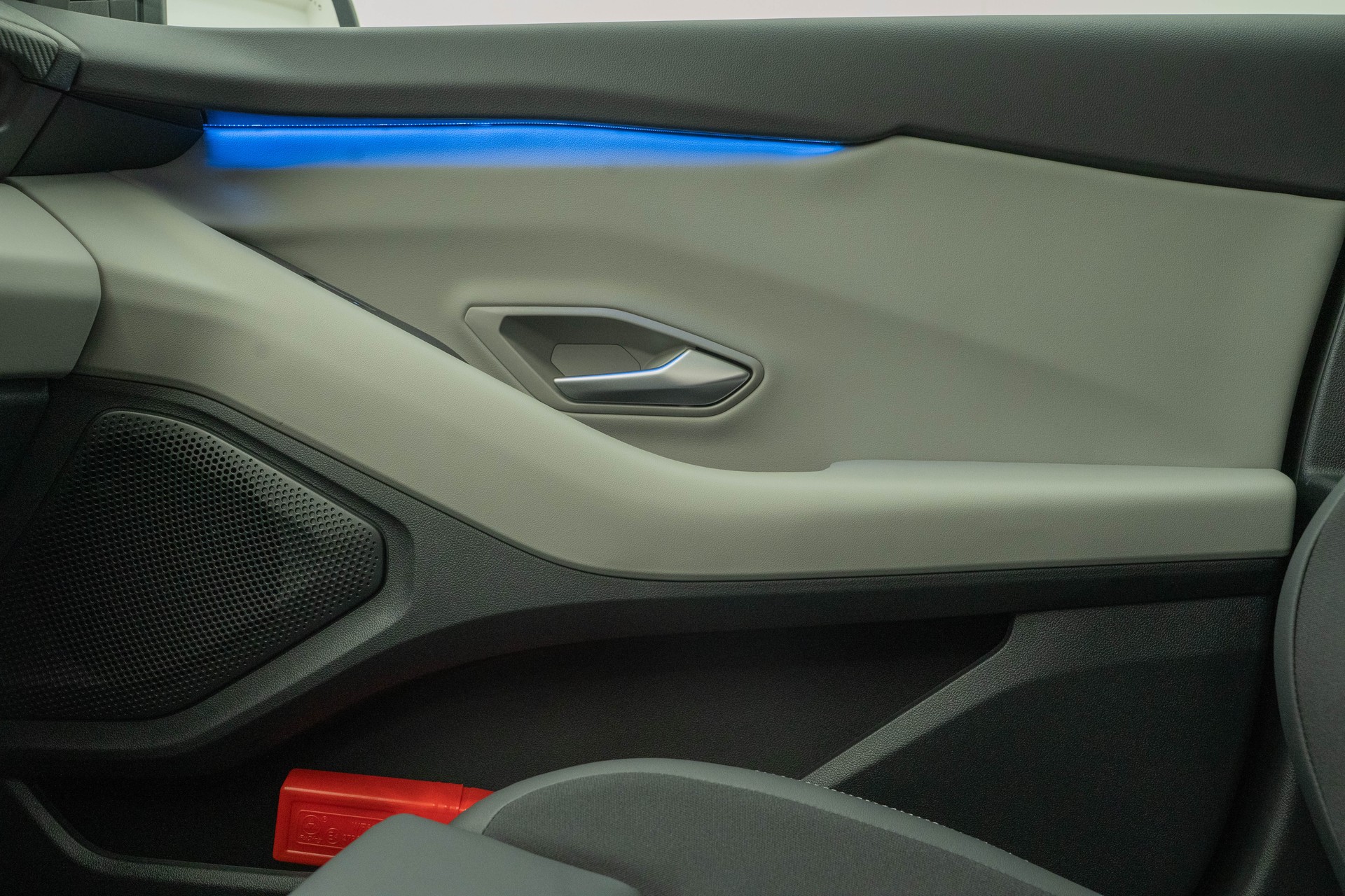 FORD Capri Extended Range Premium-image-13