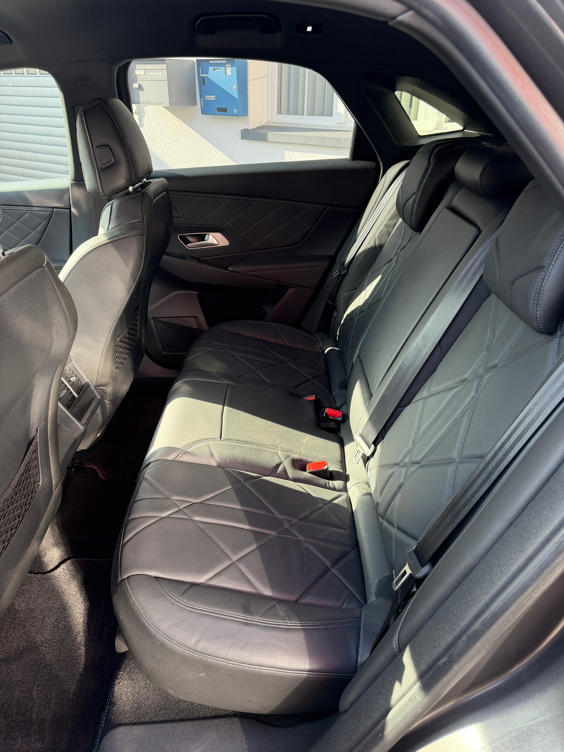 DS AUTOMOBILES DS 7 Crossback 2.0 BlueHDi SO Chic EAT8-image-15