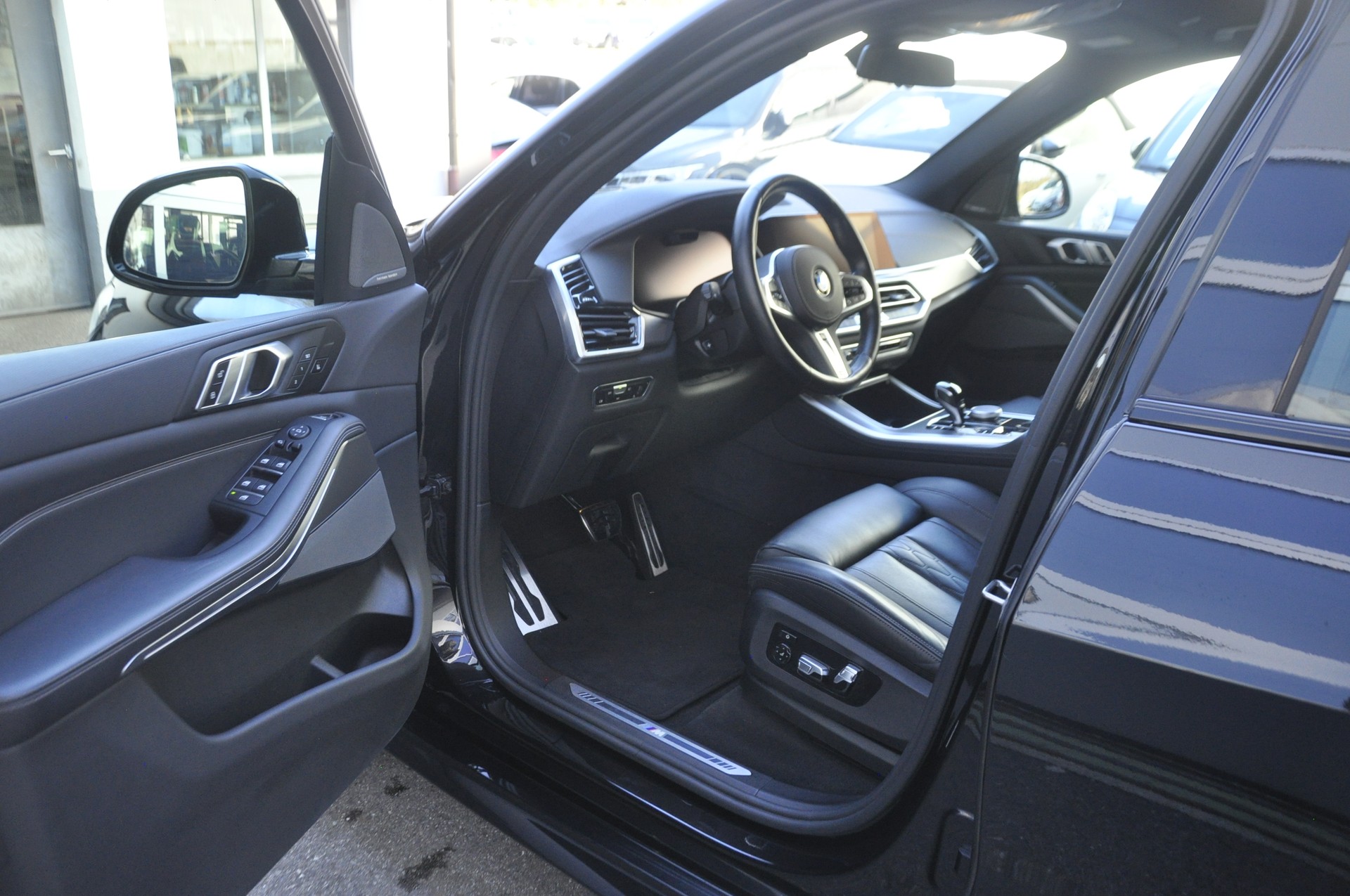 BMW X5 xDrive 48V 30d M Sport Steptronic-image-3