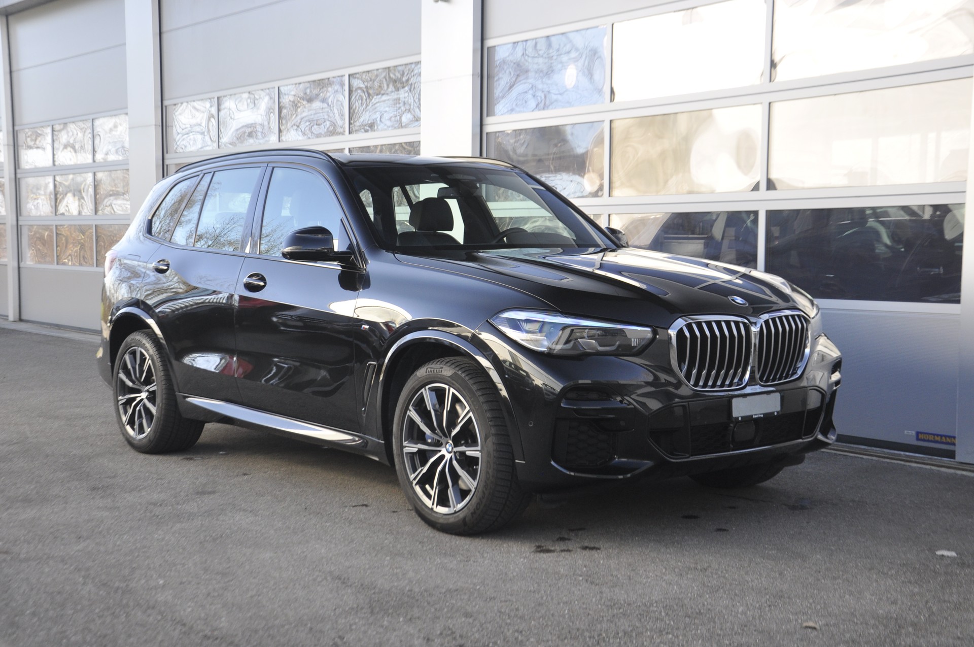 BMW X5 xDrive 48V 30d M Sport Steptronic-image-0