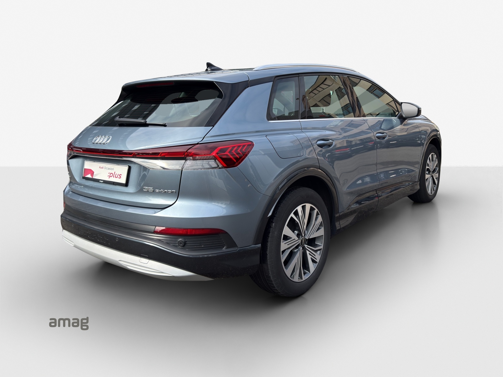 AUDI Q4 e-tron 35-image-5