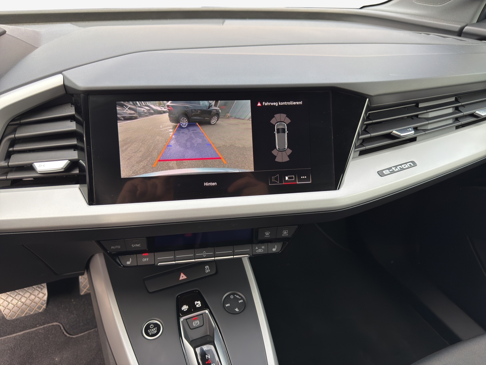 AUDI Q4 e-tron 35-image-11