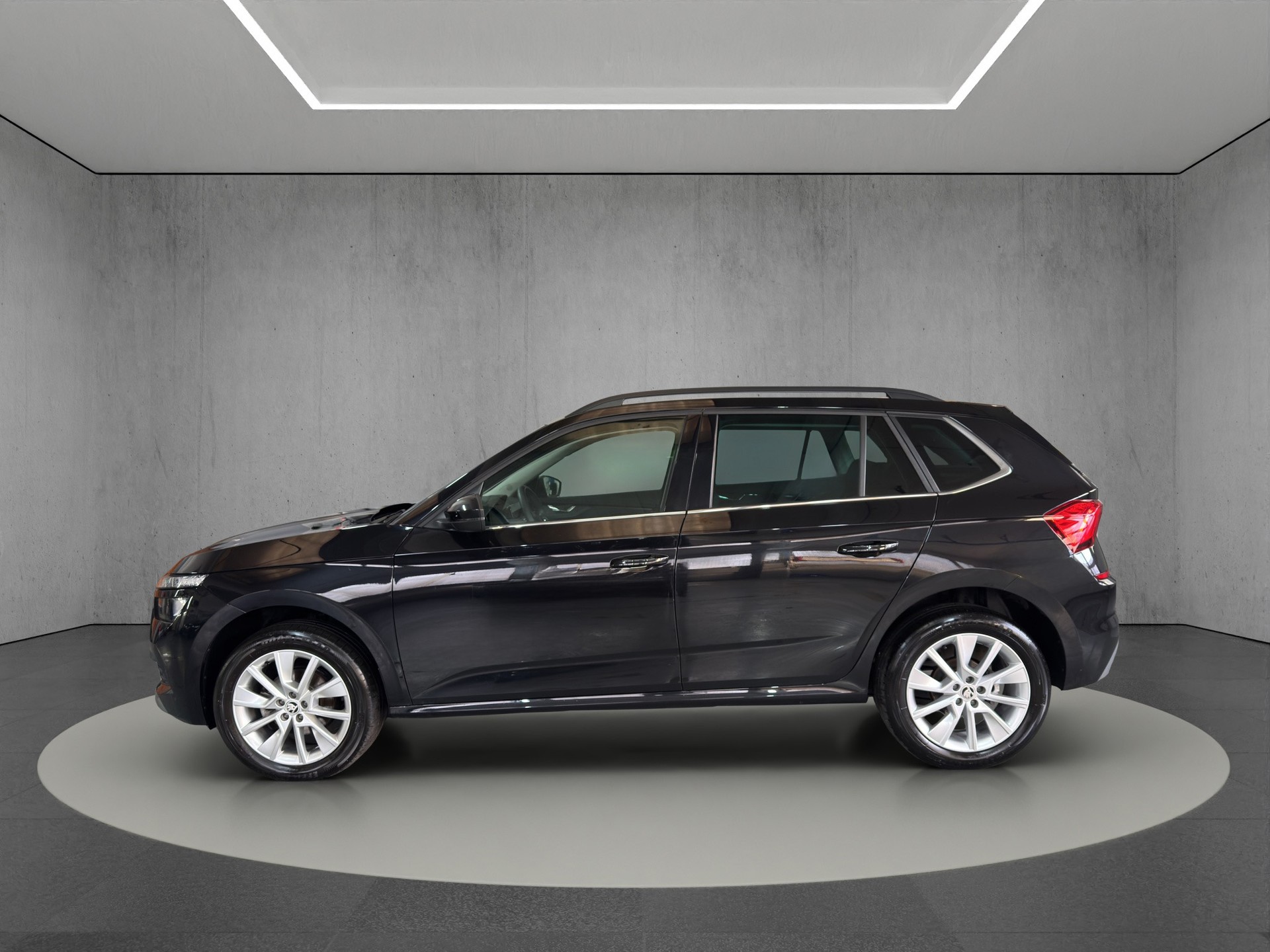 SKODA Kamiq 1.0 TSI Ambition DSG "Navi-RF.-Kamera"-image-2
