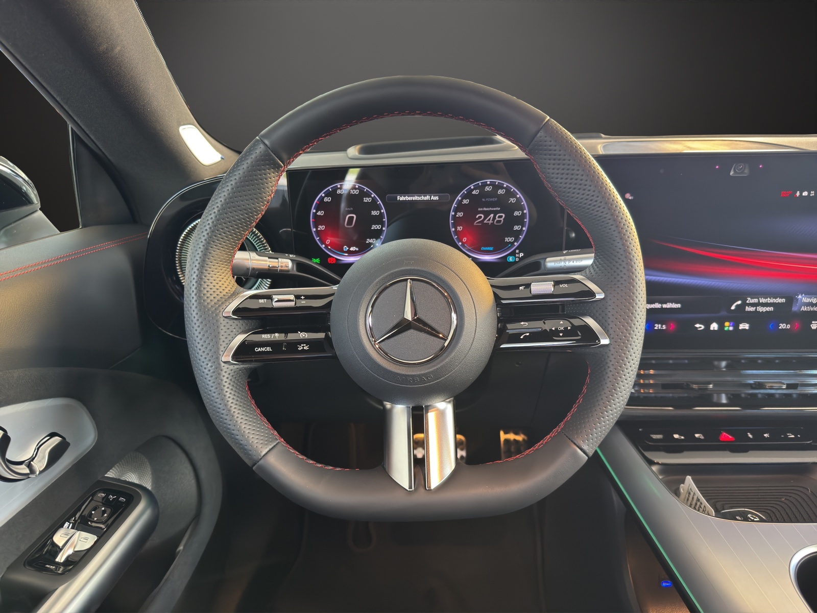 MERCEDES-BENZ CLA Shooting Brake 350 4Matic 85 kWh EQ-image-12