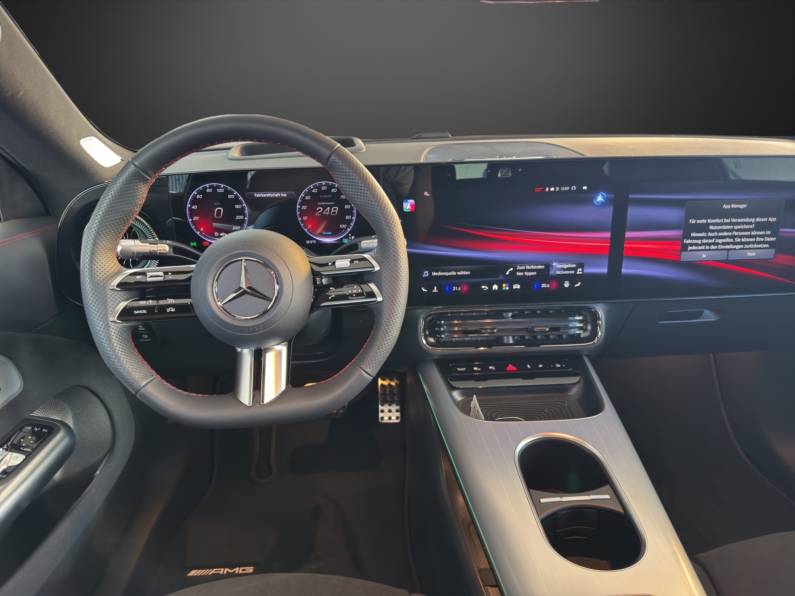 MERCEDES-BENZ CLA Shooting Brake 350 4Matic 85 kWh EQ-image-11