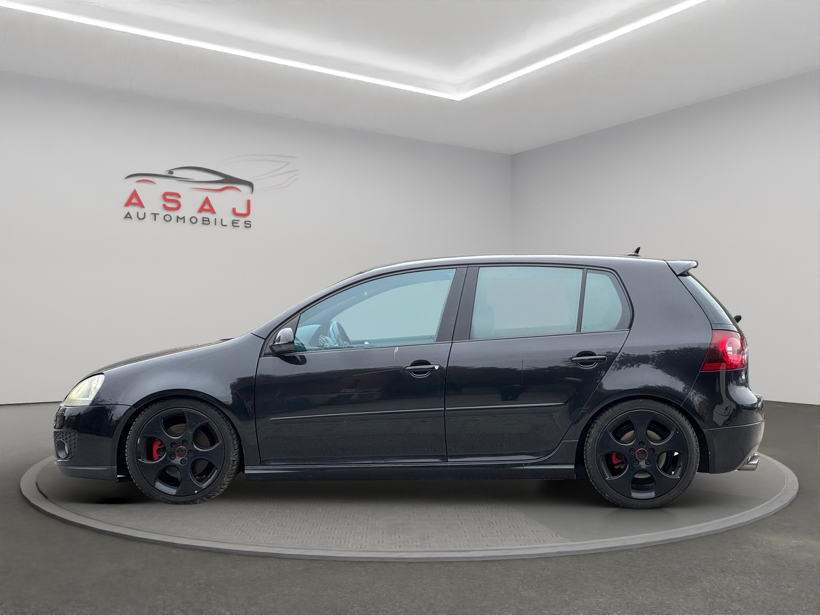 VW Golf 2.0 TFSI GTI-image-3
