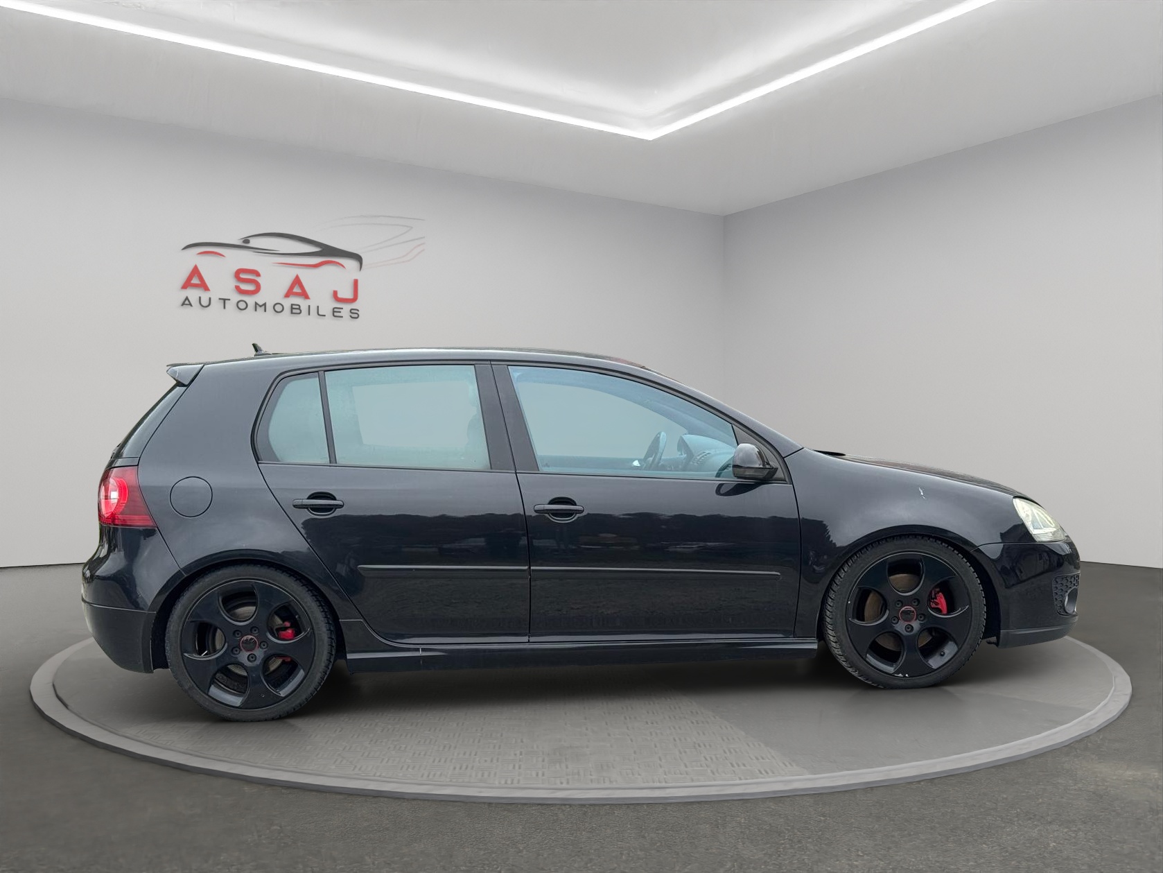 VW Golf 2.0 TFSI GTI-image-7