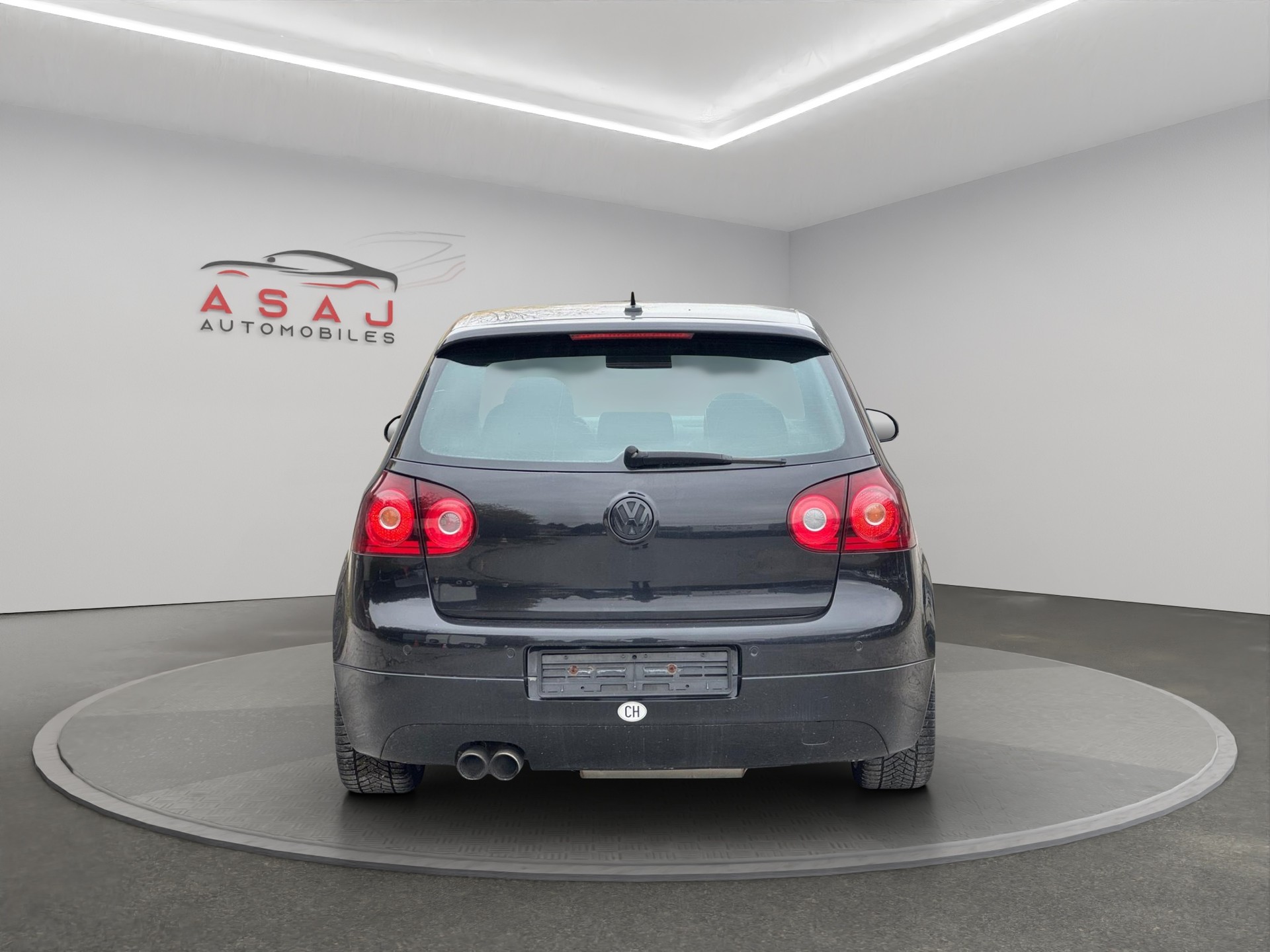 VW Golf 2.0 TFSI GTI-image-5