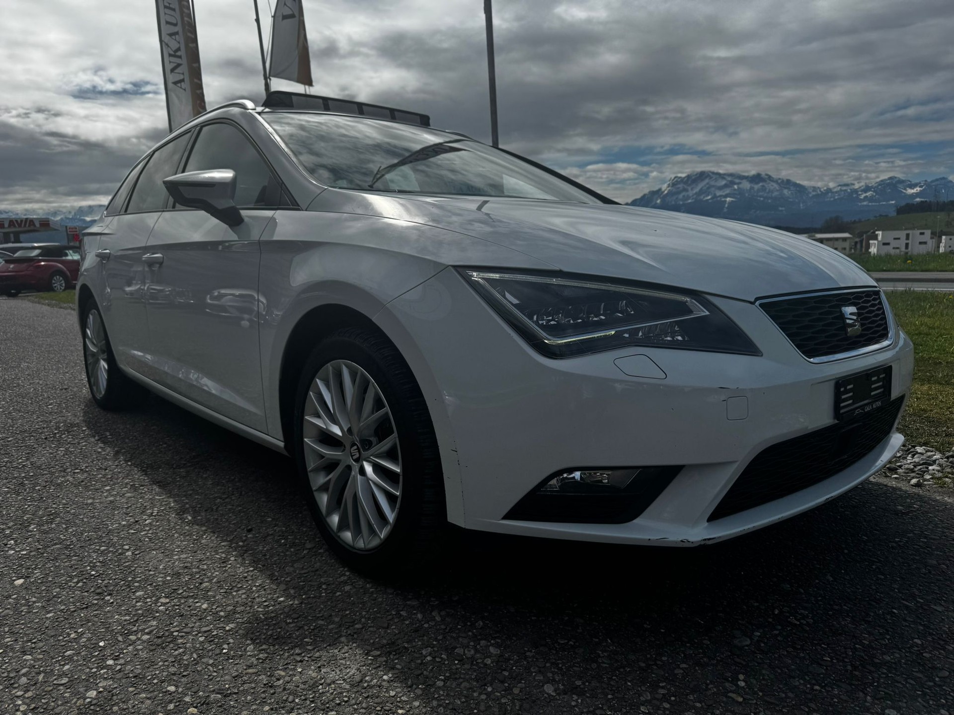 SEAT Leon ST 1.4 TGI Style DSG-image-2