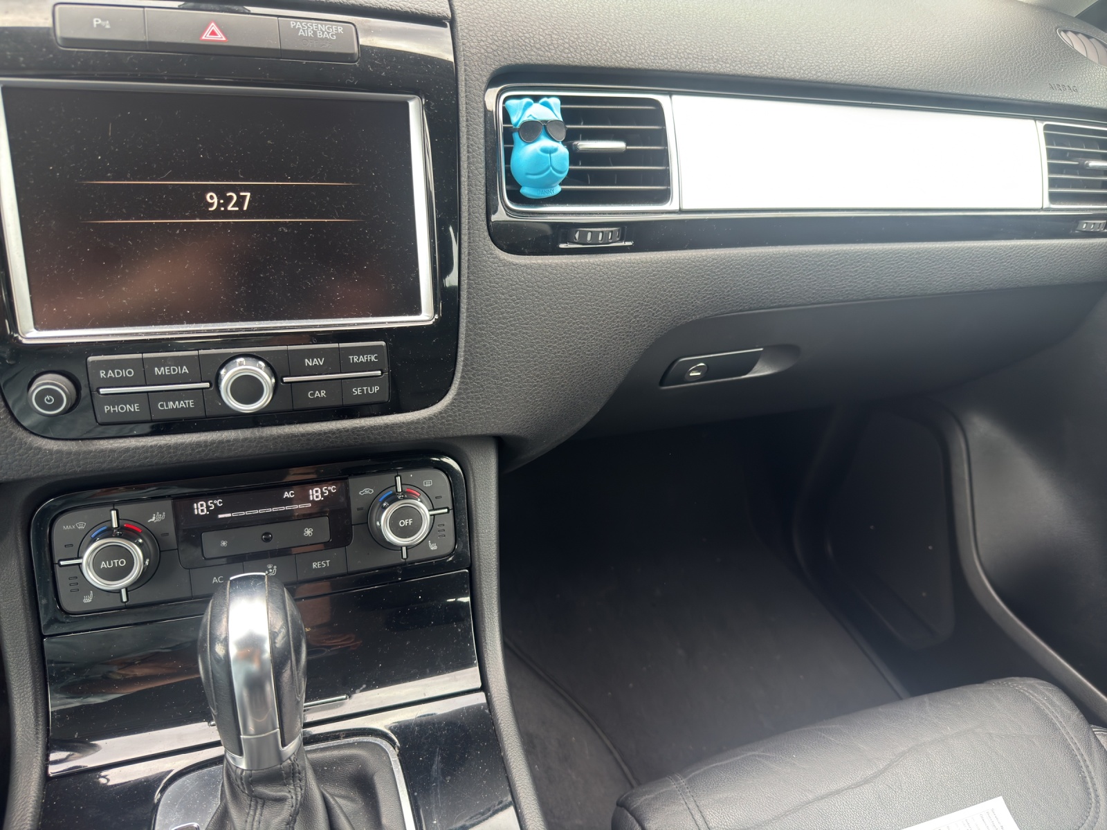 VW Touareg 3.0 TDI BlueMotion Technology Tiptronic-image-8