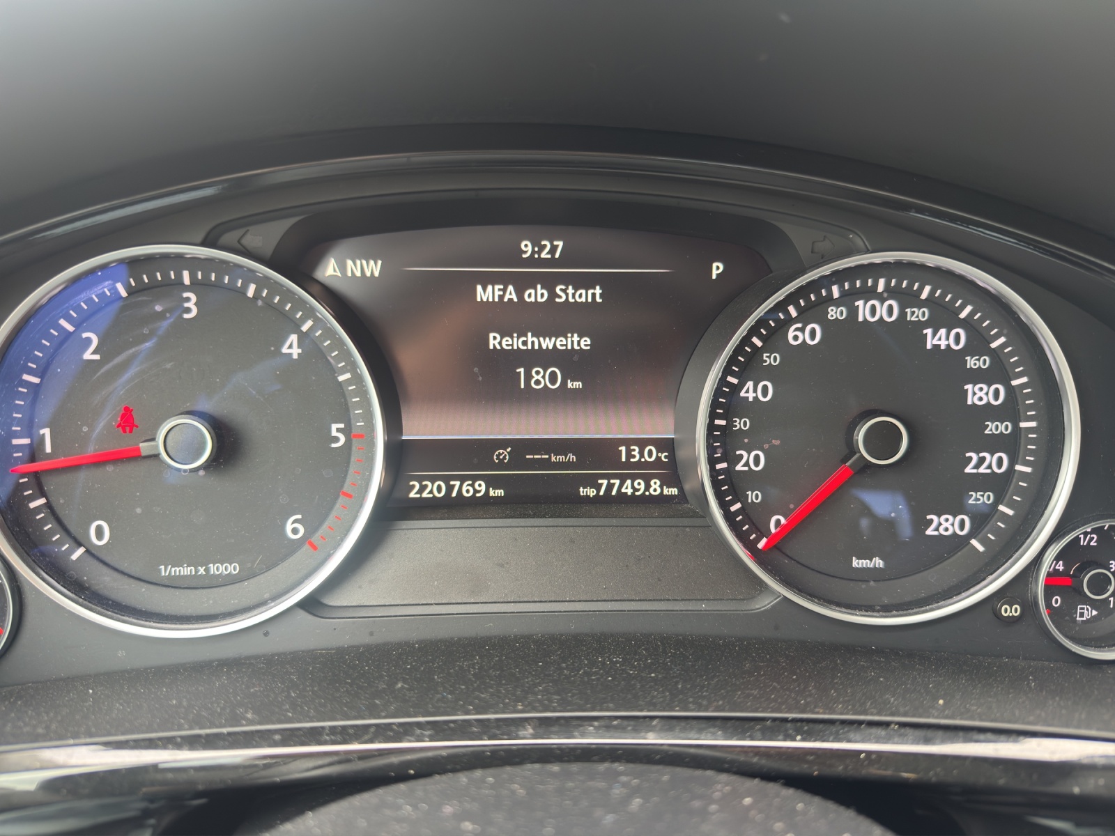 VW Touareg 3.0 TDI BlueMotion Technology Tiptronic-image-9