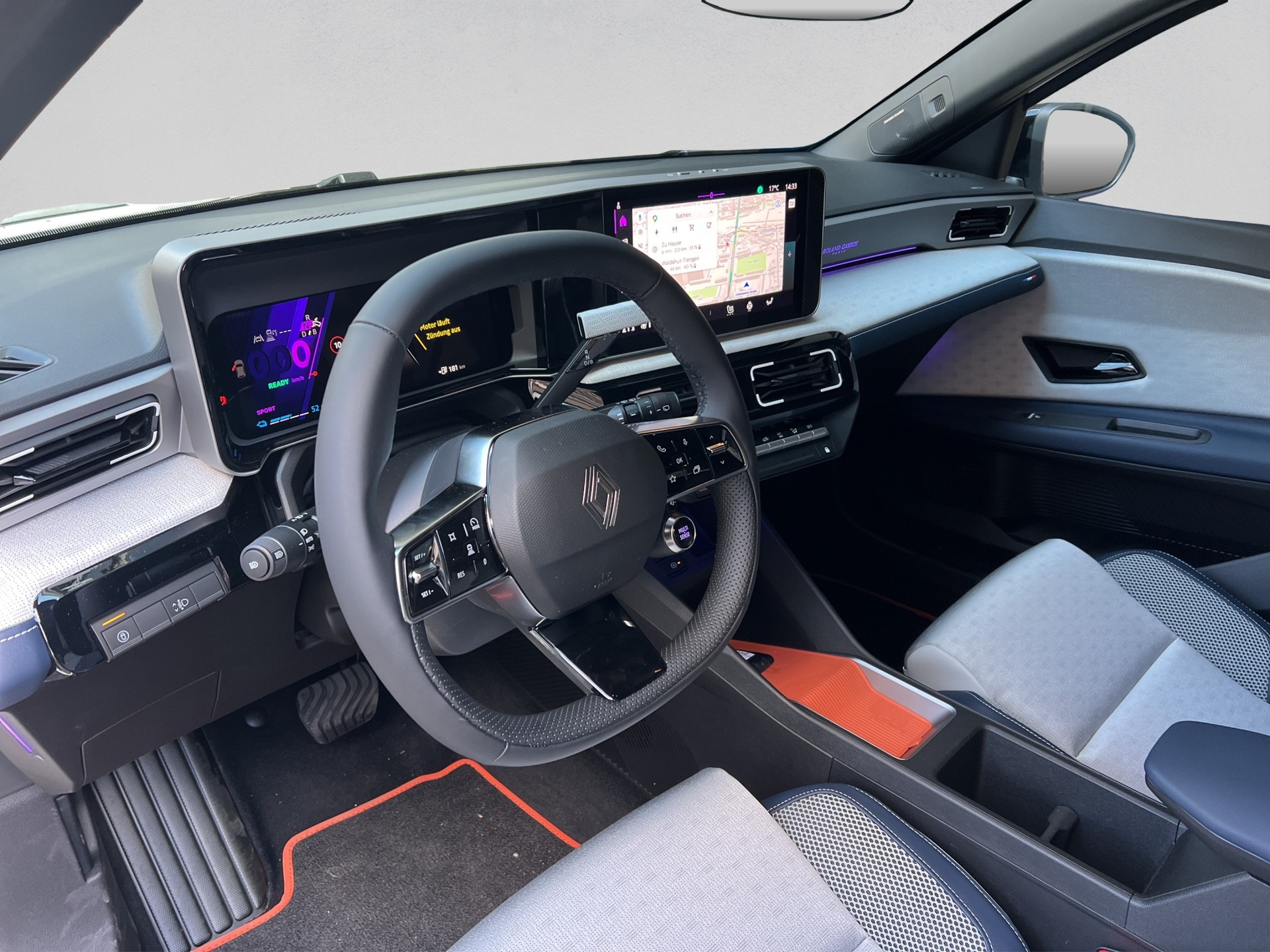RENAULT R5 E-Tech Comfort Range 52 kWh Roland Garros-image-5