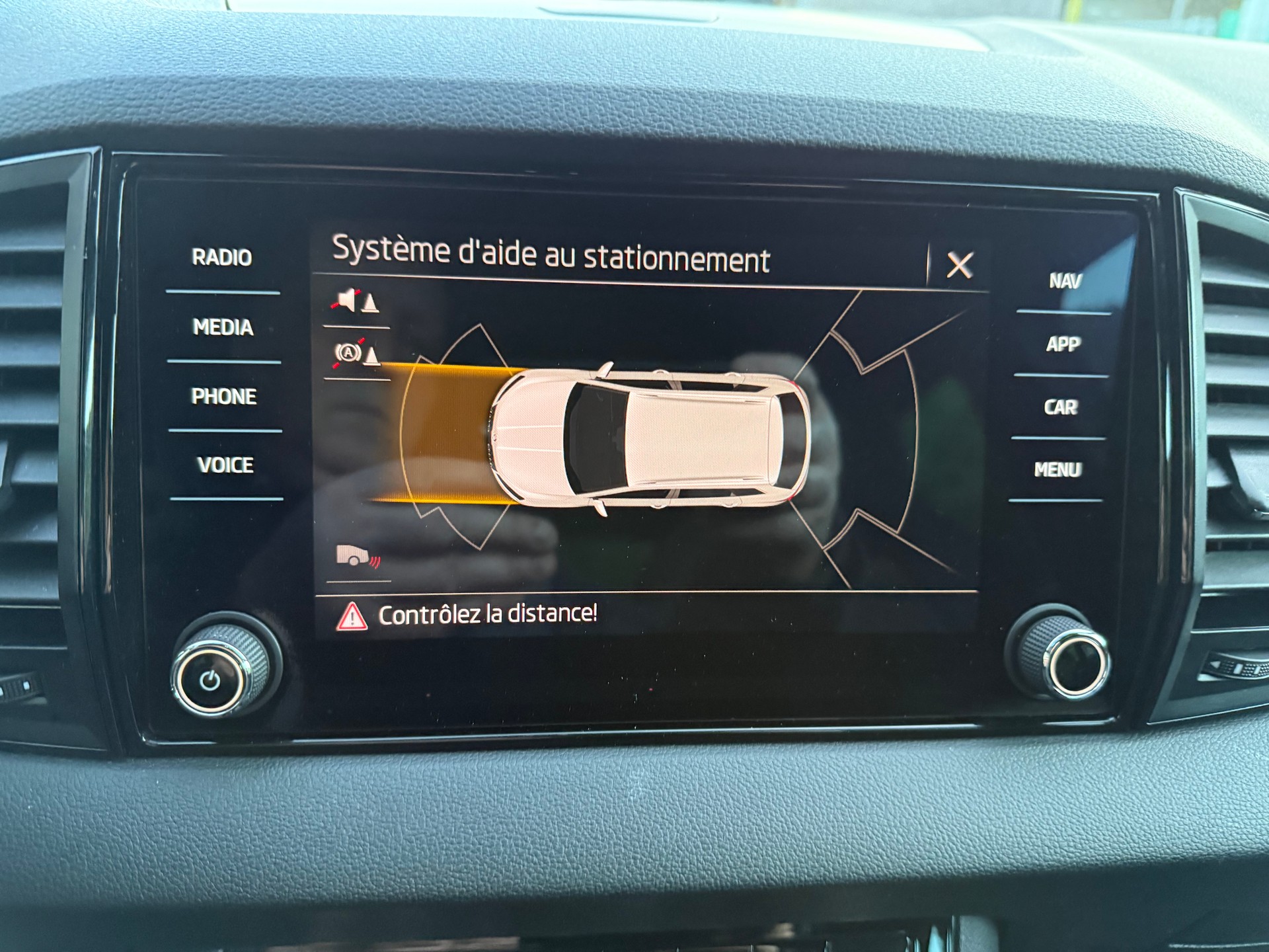 SKODA Karoq 2.0 TSI SportLine 4x4 DSG-image-31