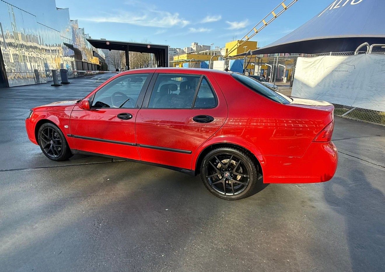 SAAB 9-5 2.0t Vector-image-7