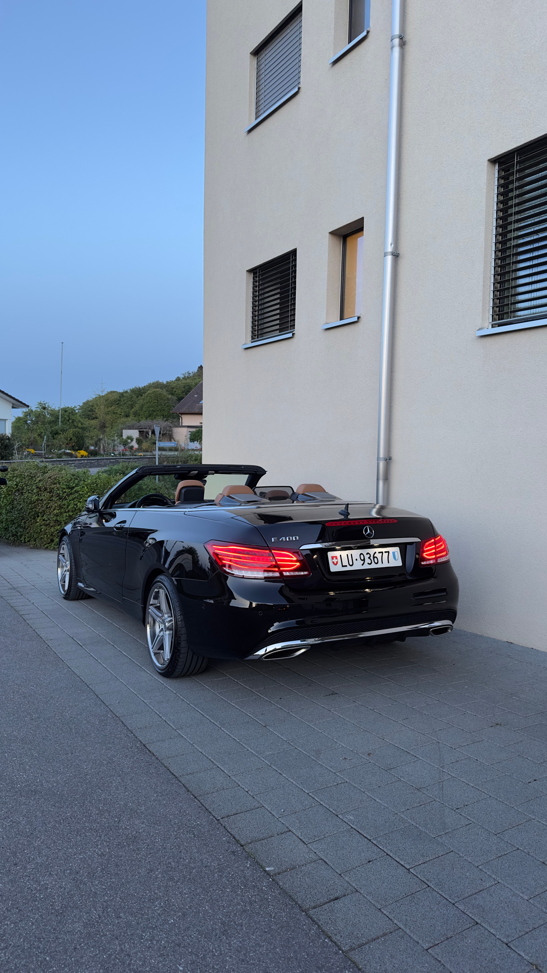 MERCEDES-BENZ E 400 Sport Edition 7G-Tronic-image-4