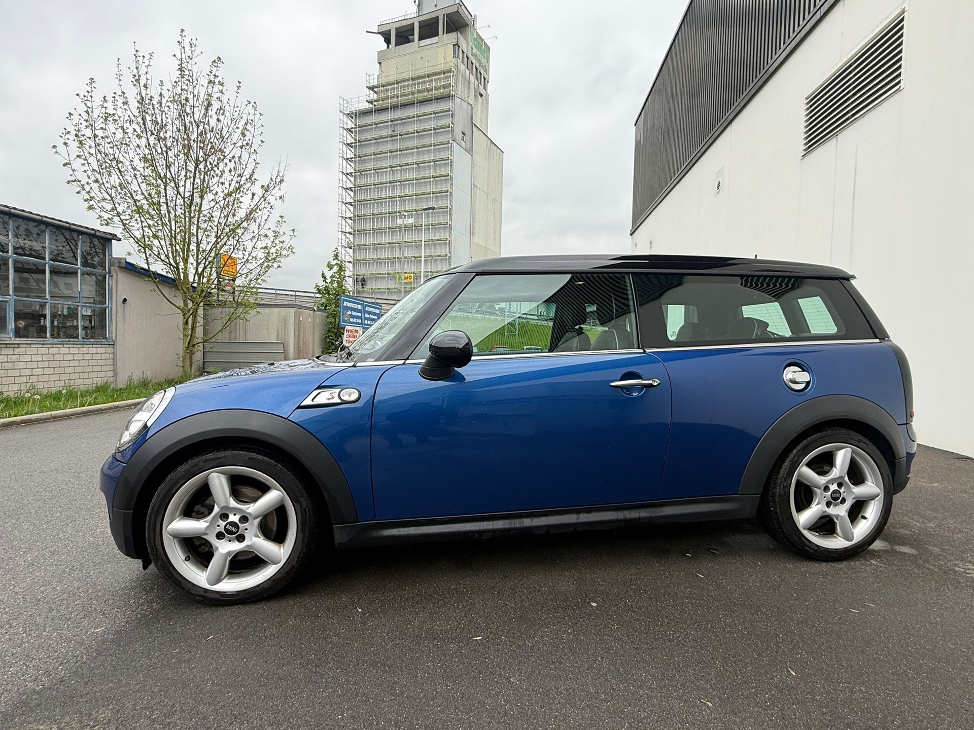 MINI Clubman Cooper S Steptronic-image-2