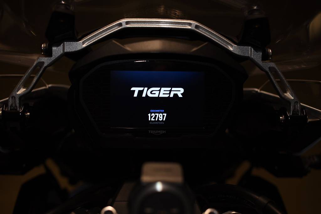 TRIUMPH Tiger 1200 XCx ABS-image-3