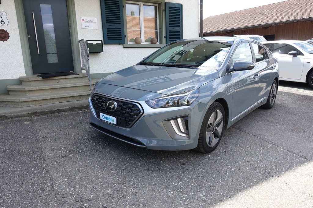 HYUNDAI Ioniq 1.6 GDi HEV Amplia DCT