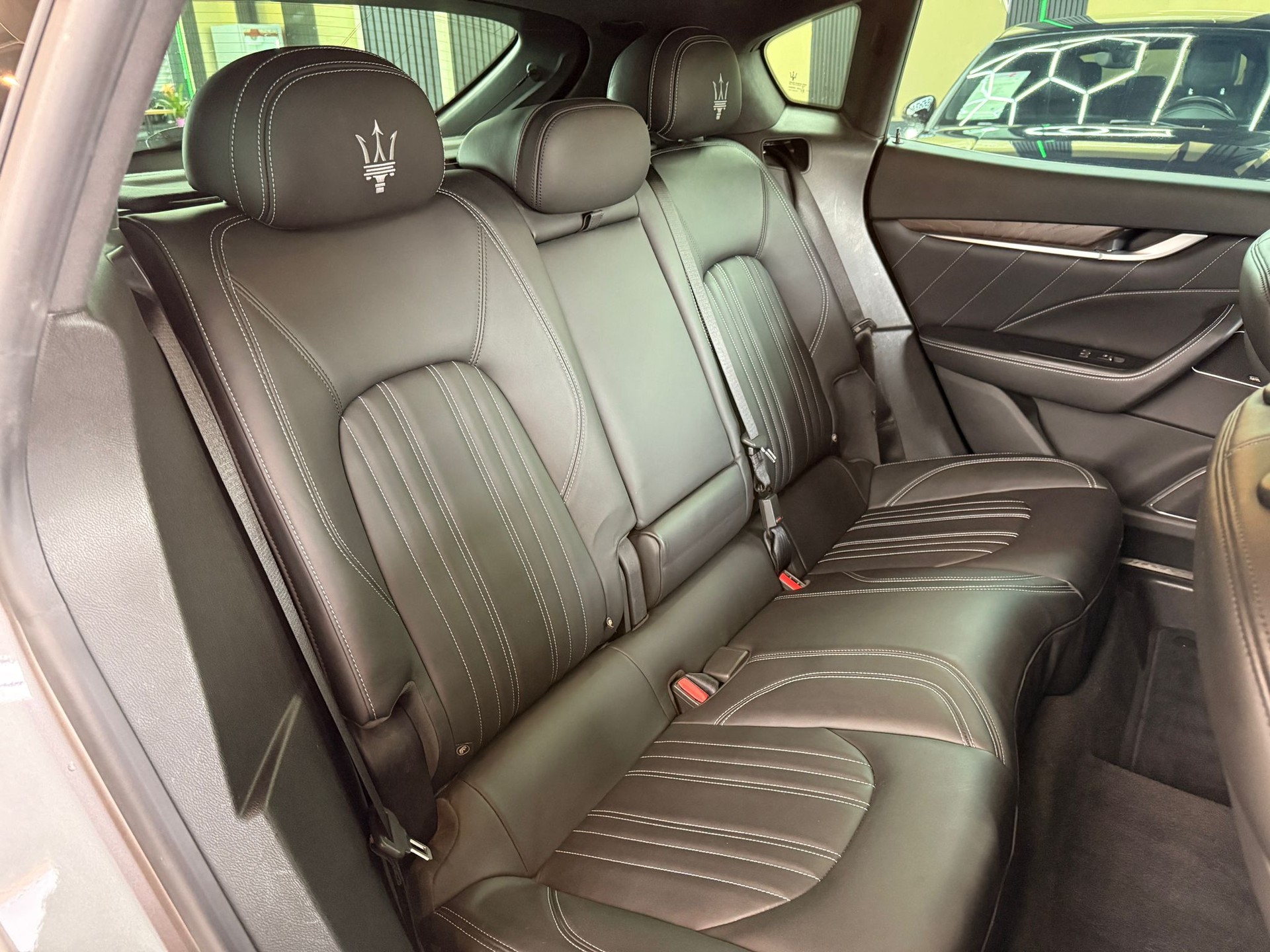 MASERATI Levante D 3.0 V6 GranLusso Automatica-image-13