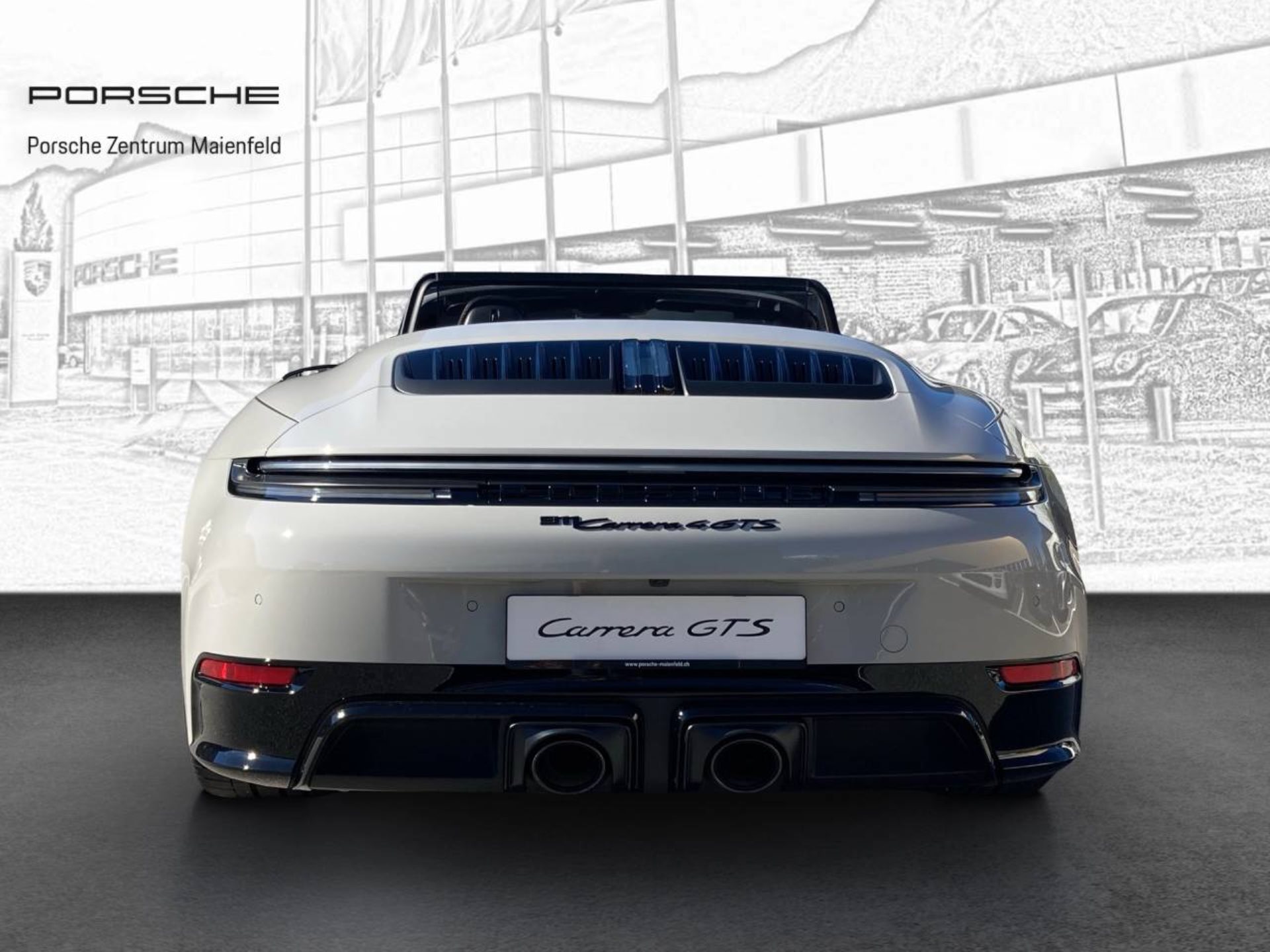 PORSCHE 911 Carrera 4 GTS Cabriolet-image-5