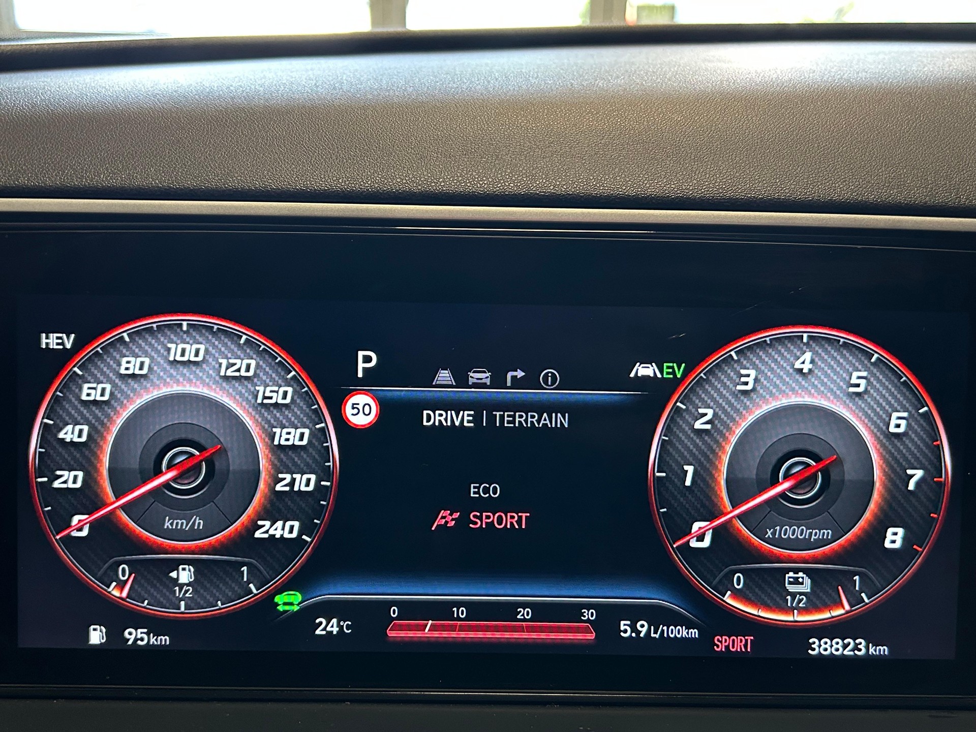HYUNDAI Tucson 1.6 T-GDi PHEV Origo 4WD-image-10