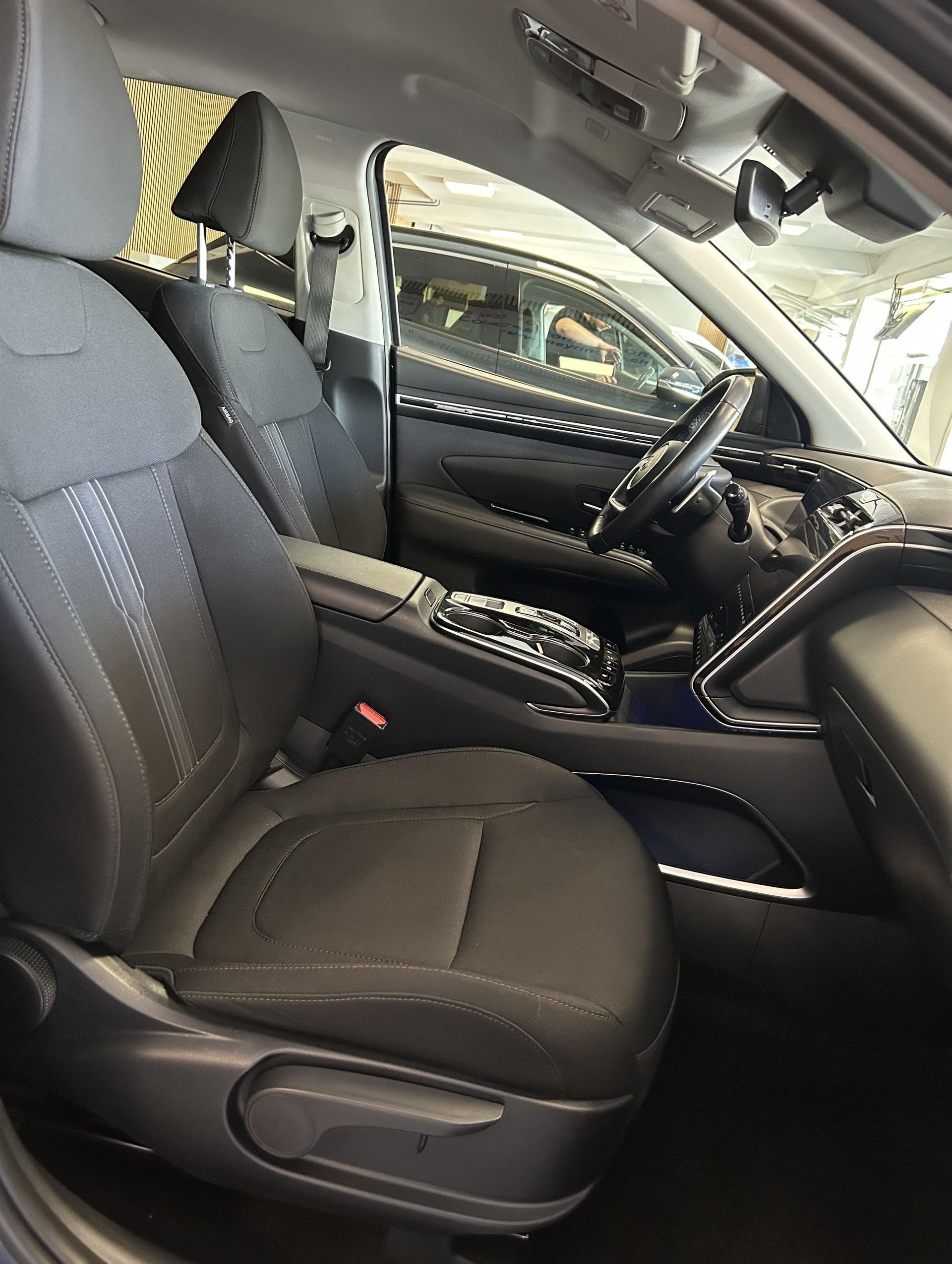 HYUNDAI Tucson 1.6 T-GDi PHEV Origo 4WD-image-15