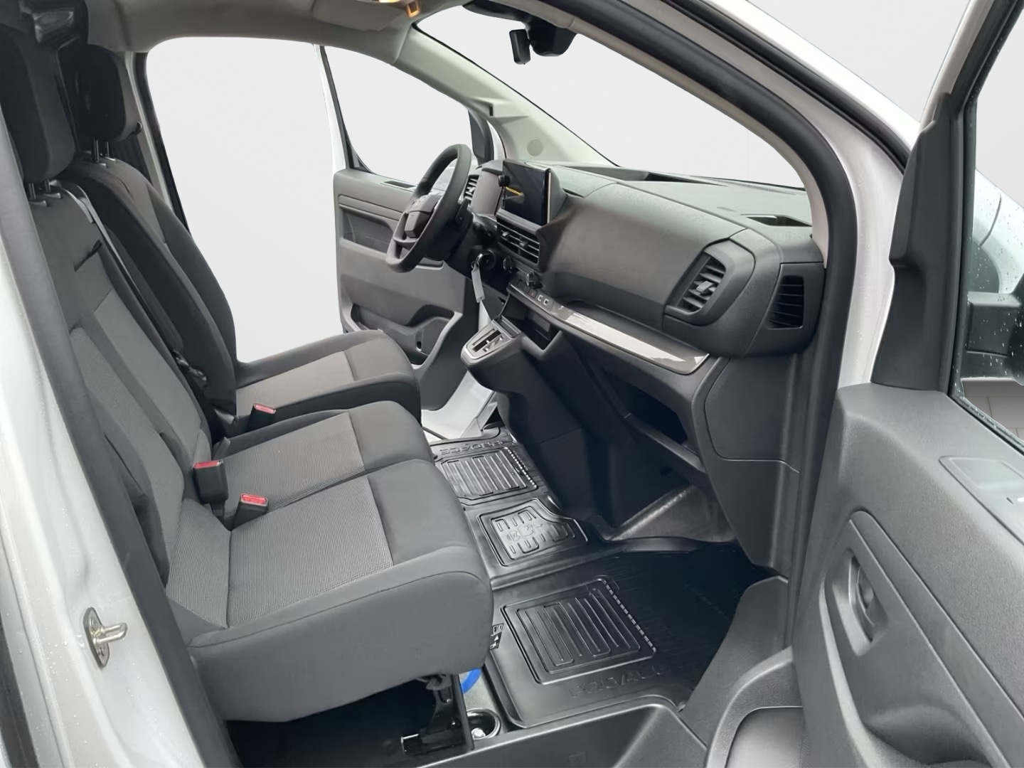 TOYOTA Proace EV 75kWh Long Meister-image-15