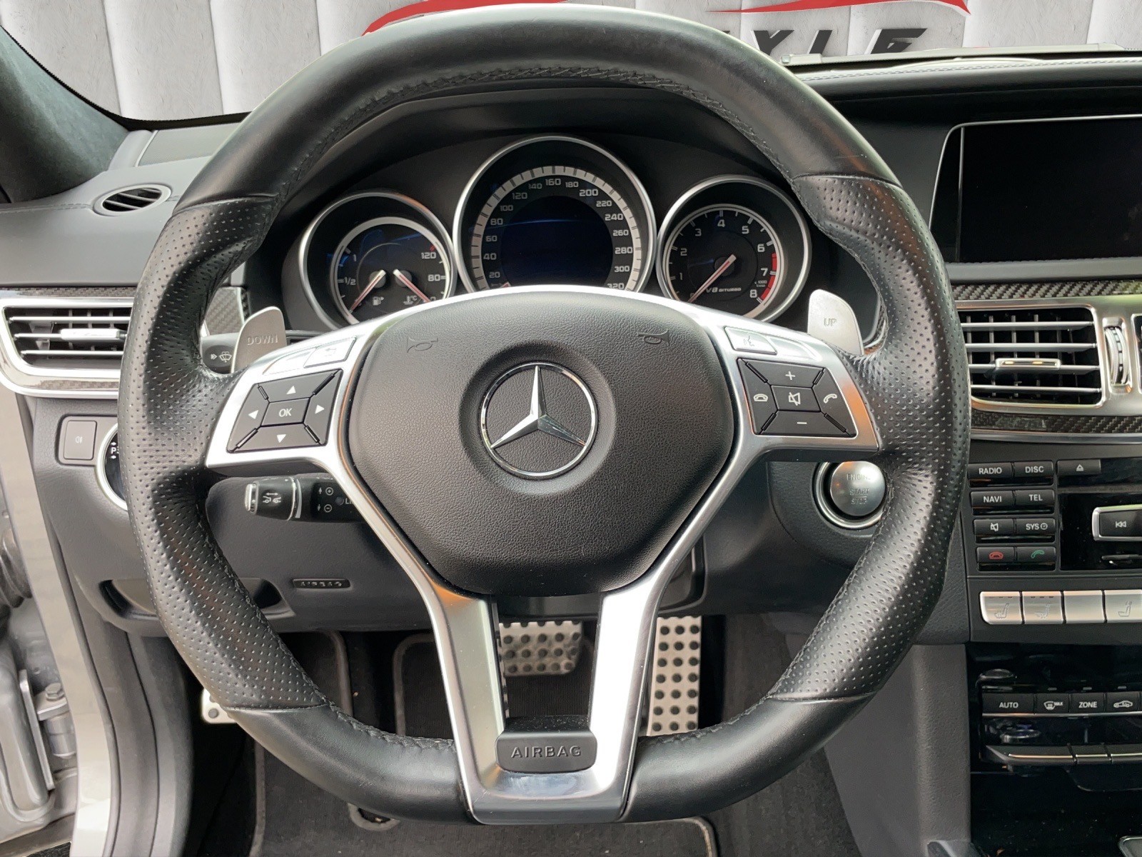 MERCEDES-BENZ E 63 CGI AMG 7G-Tronic-image-8