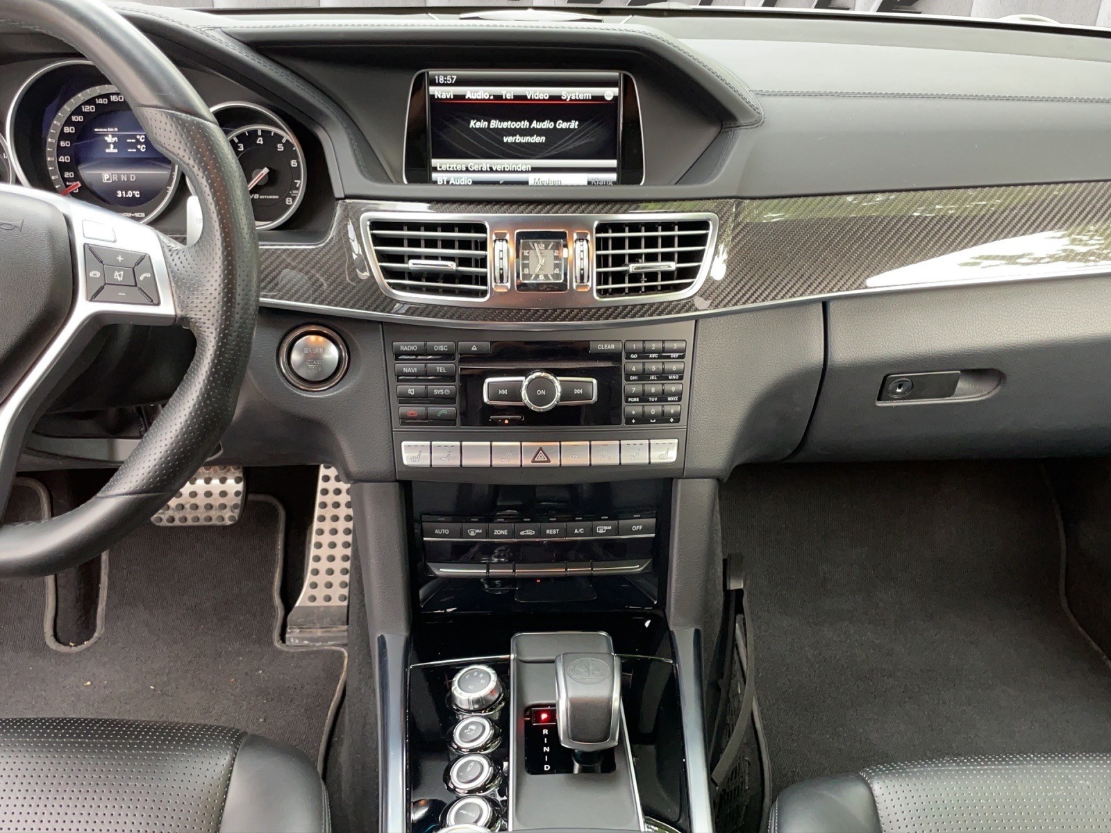 MERCEDES-BENZ E 63 CGI AMG 7G-Tronic-image-6