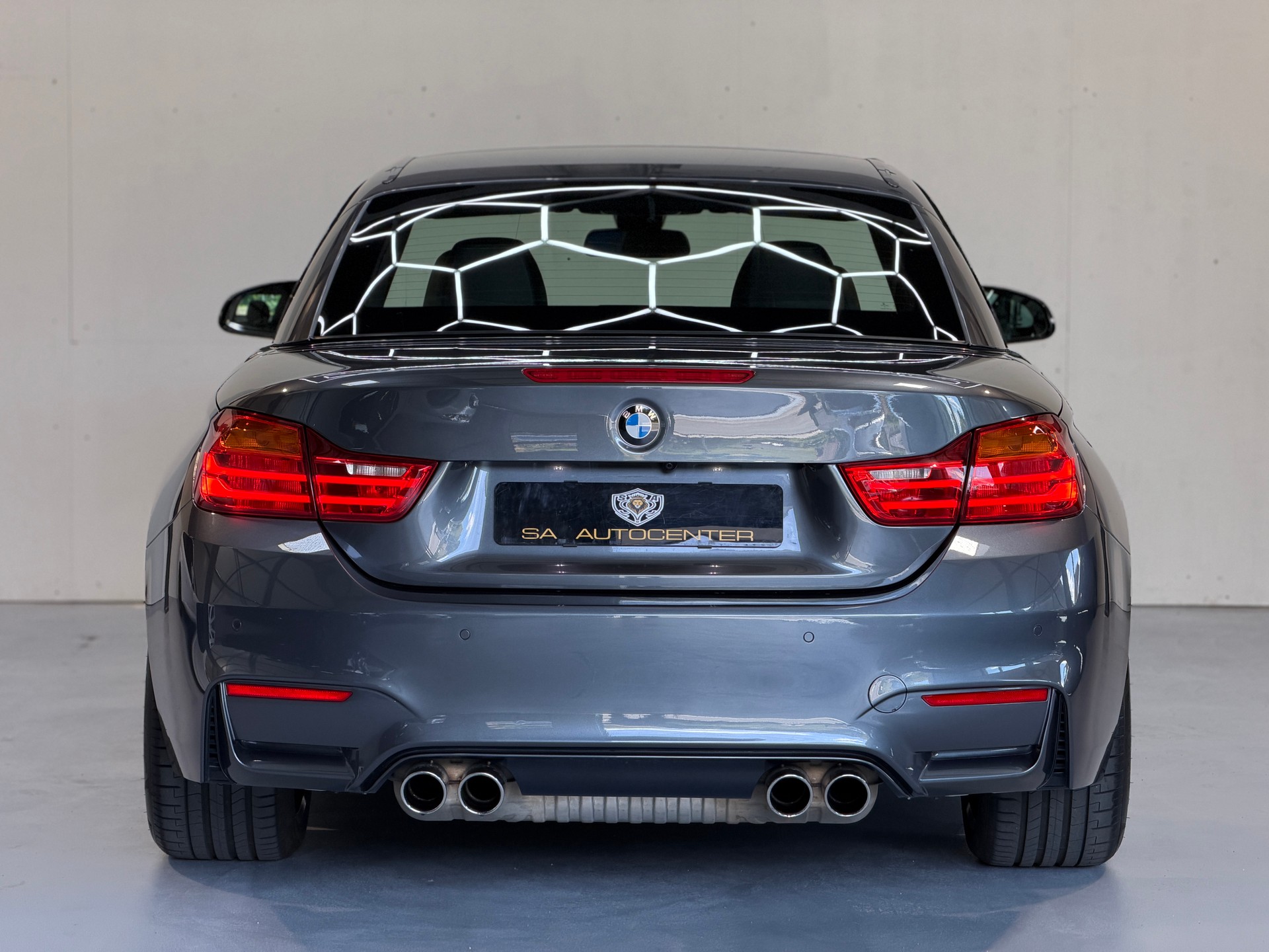 BMW M4 Cabriolet DKG-image-9