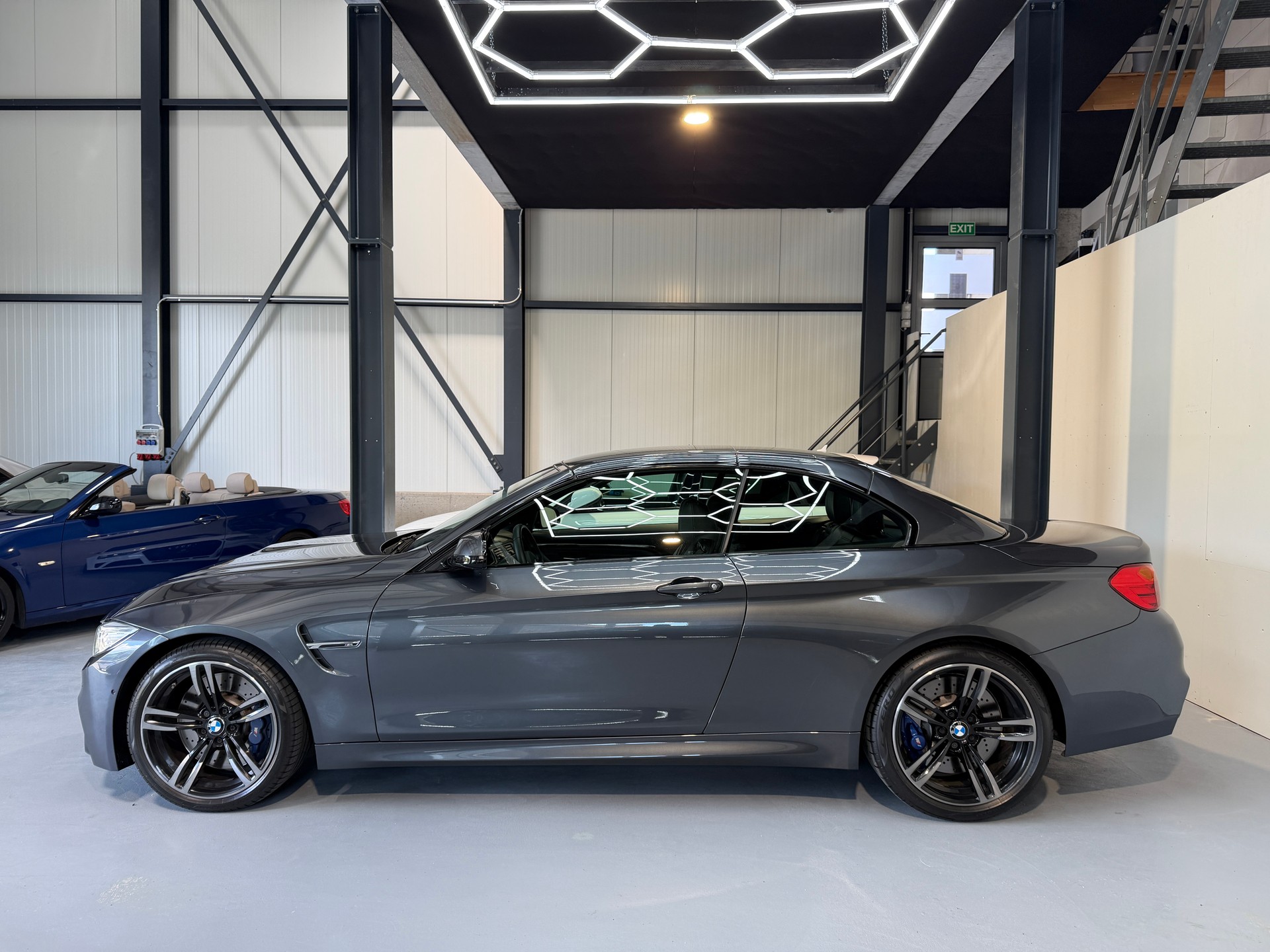 BMW M4 Cabriolet DKG-image-4