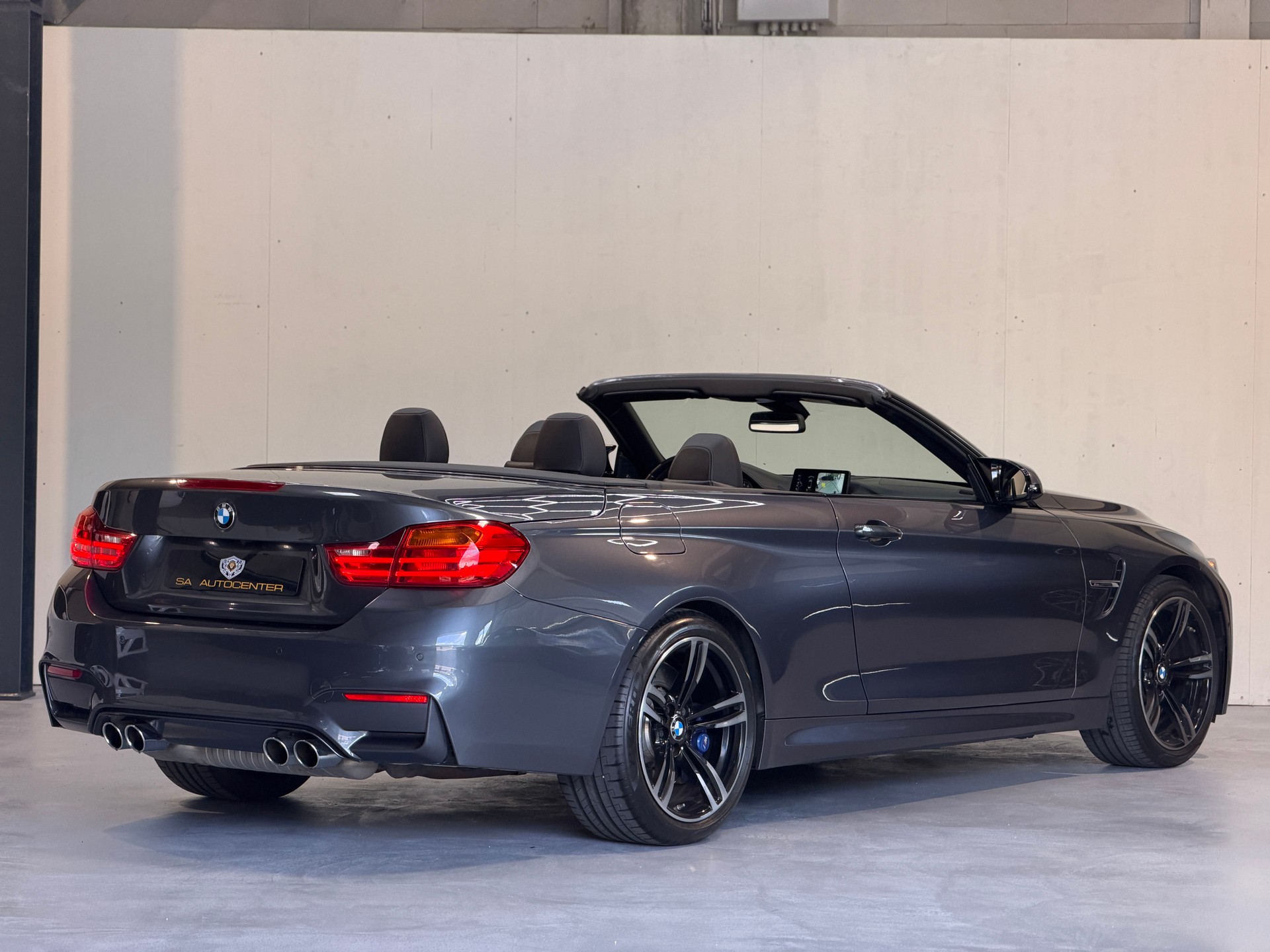 BMW M4 Cabriolet DKG-image-6