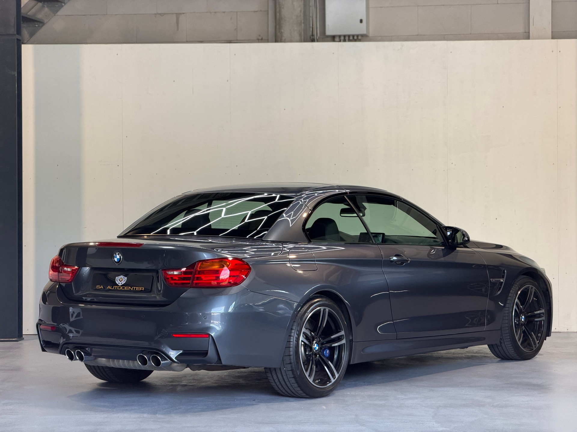 BMW M4 Cabriolet DKG-image-7