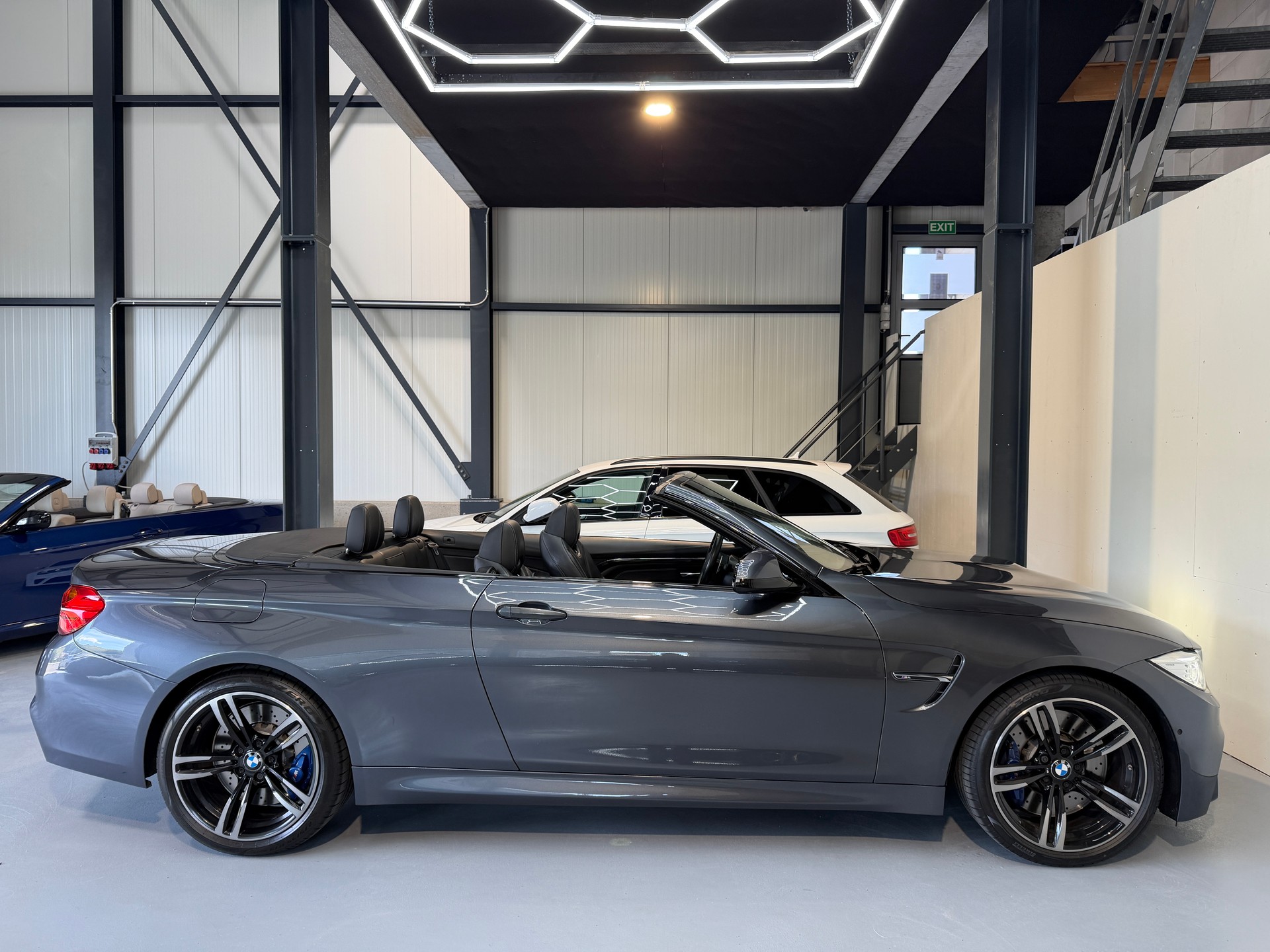 BMW M4 Cabriolet DKG-image-5