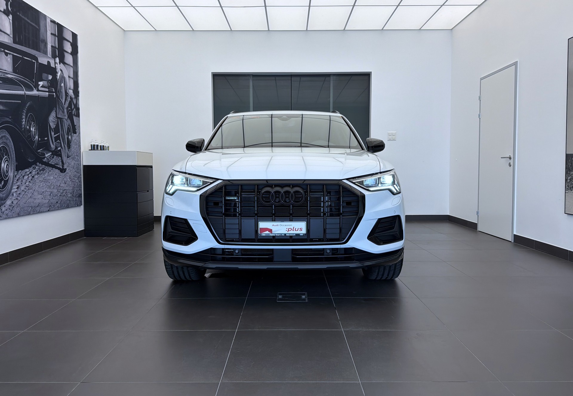 AUDI Q3 45 TFSI quattro S-tronic-image-1