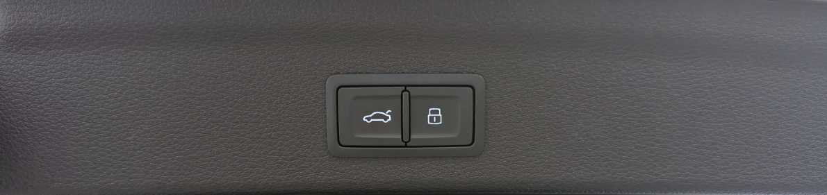 AUDI Q3 45 TFSI quattro S-tronic-image-20