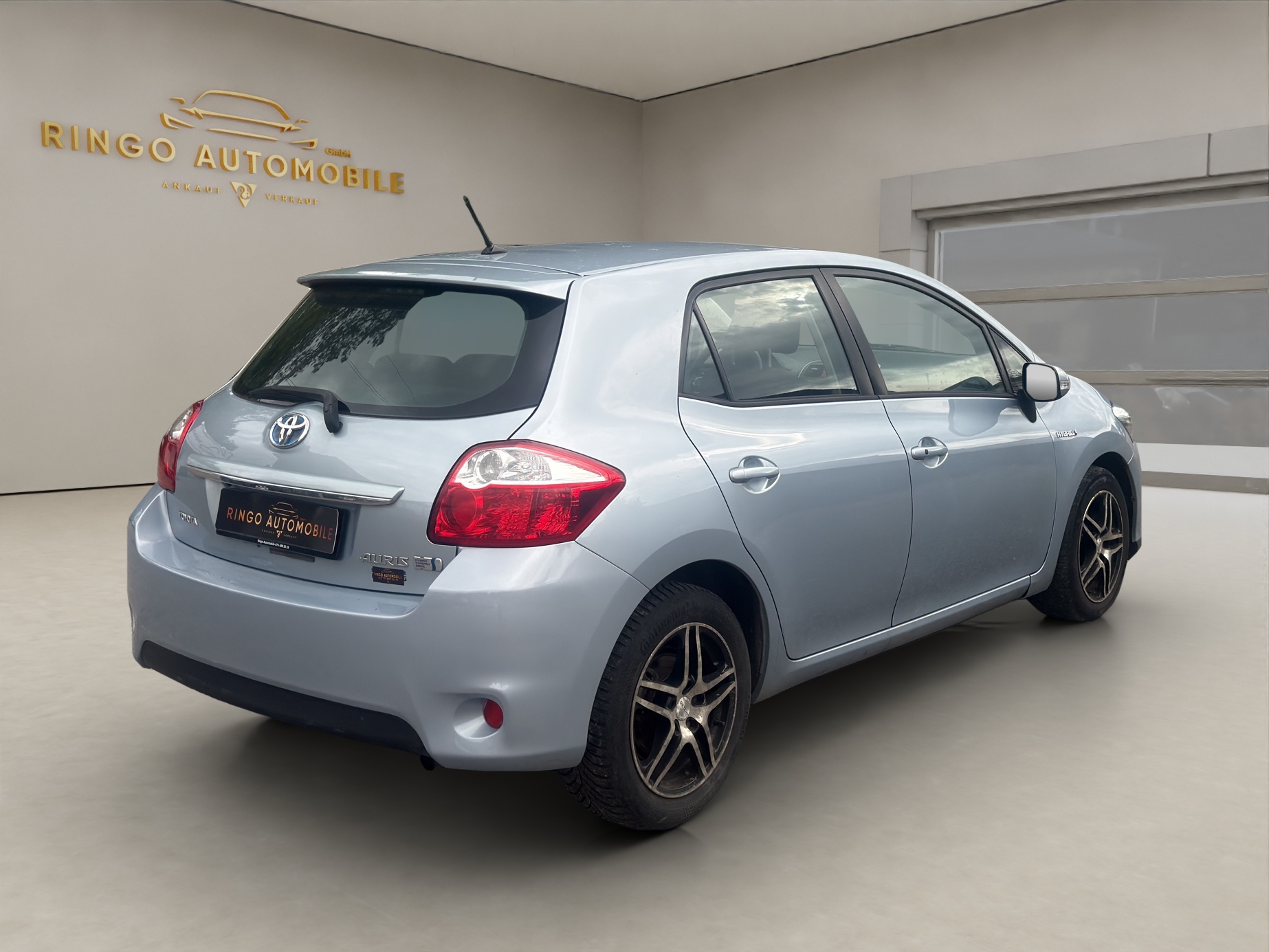 TOYOTA Auris 1.8 16V HSD Linea Sol Premium-image-6