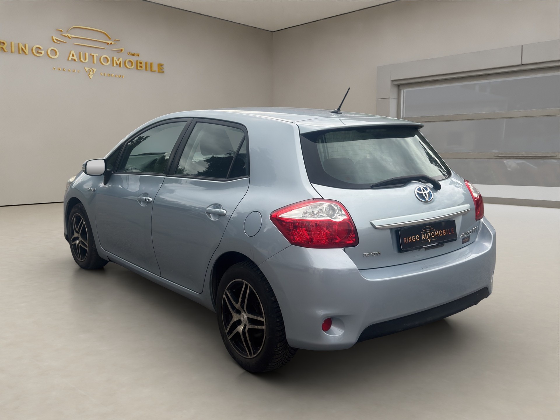 TOYOTA Auris 1.8 16V HSD Linea Sol Premium-image-4