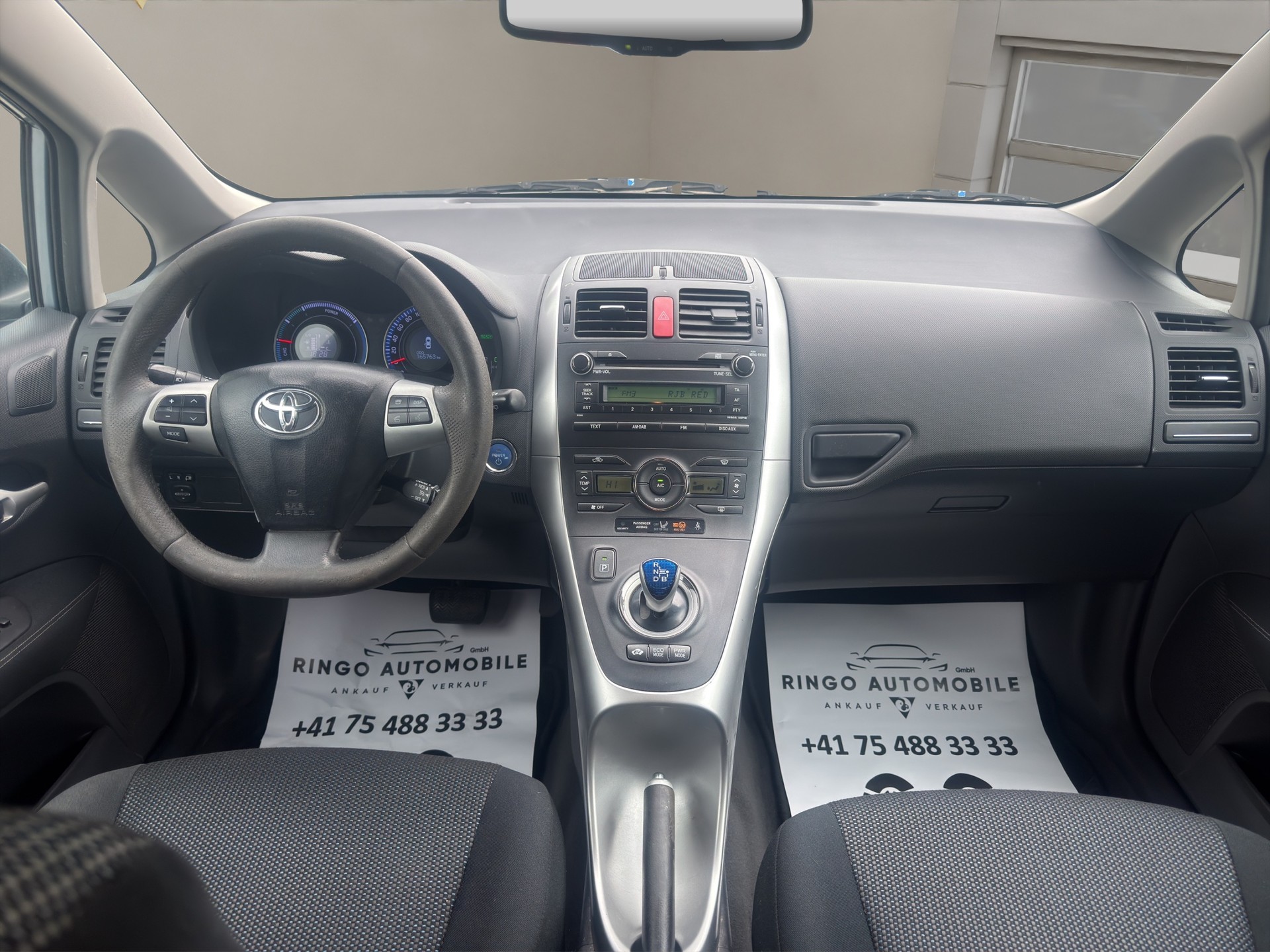 TOYOTA Auris 1.8 16V HSD Linea Sol Premium-image-11