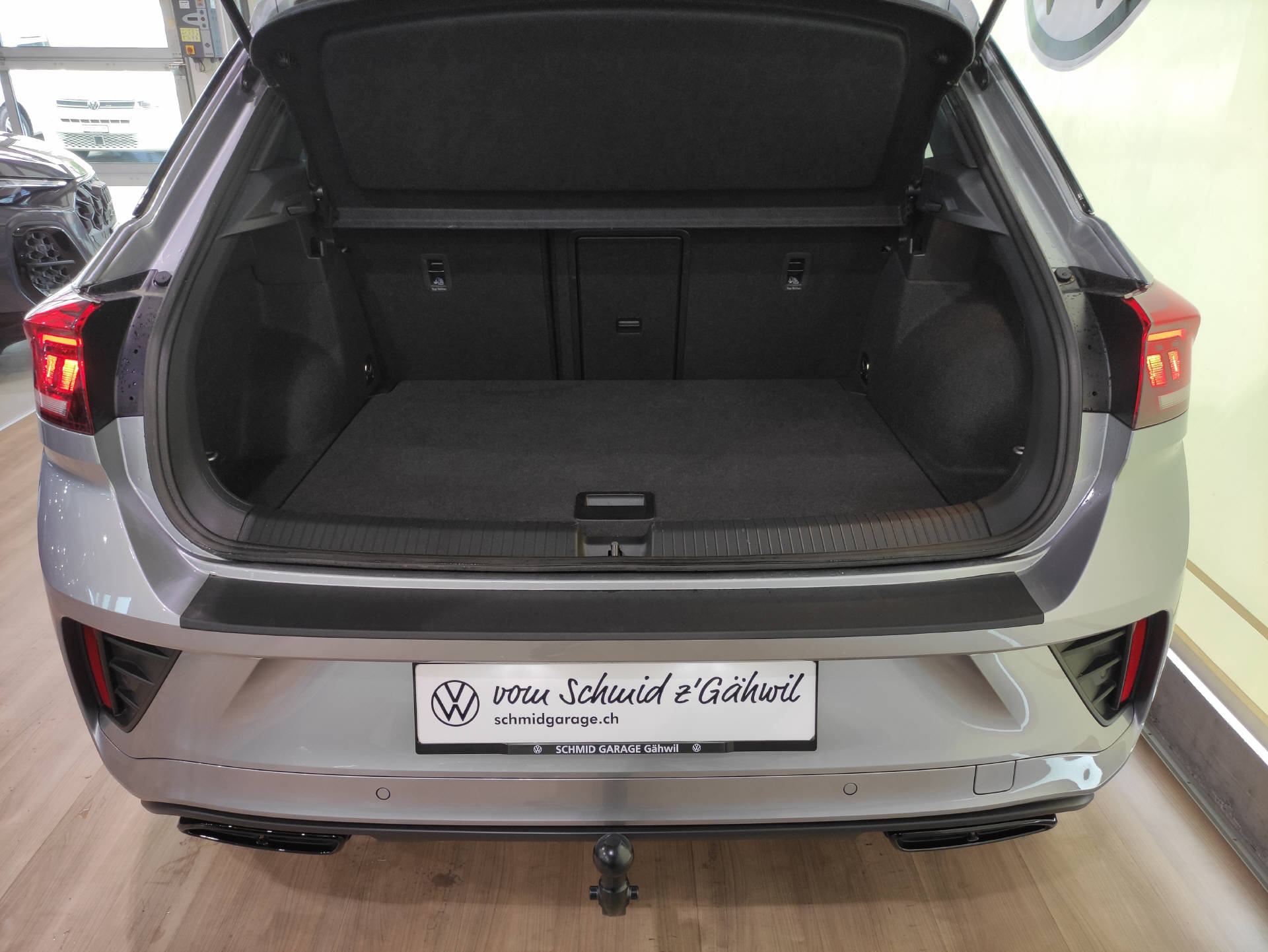 VW T-Roc 2.0 TSI R-Line Black-Style DSG 4motion-image-13