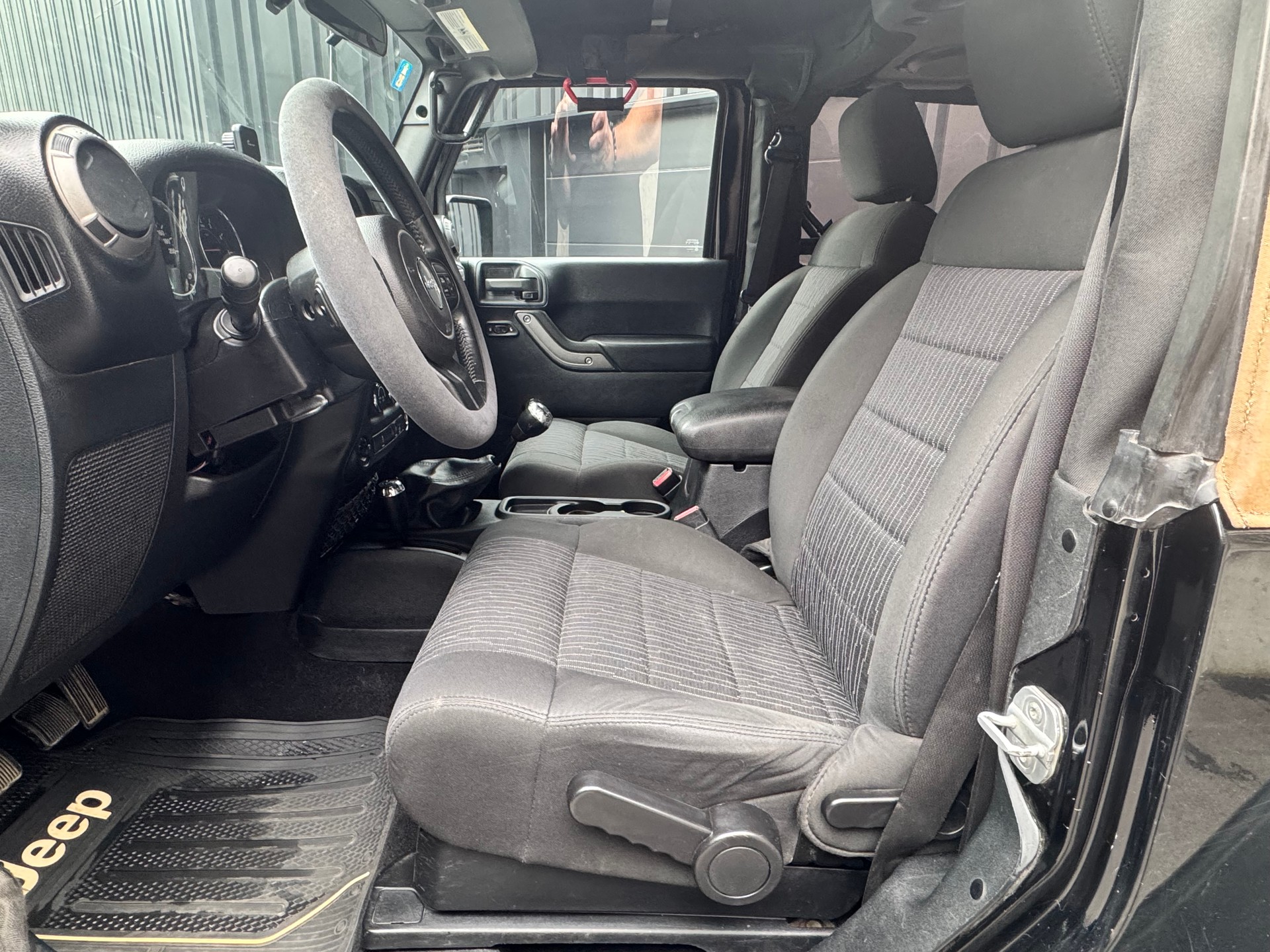 JEEP Wrangler 2.8 CRD Sport softtop-image-10