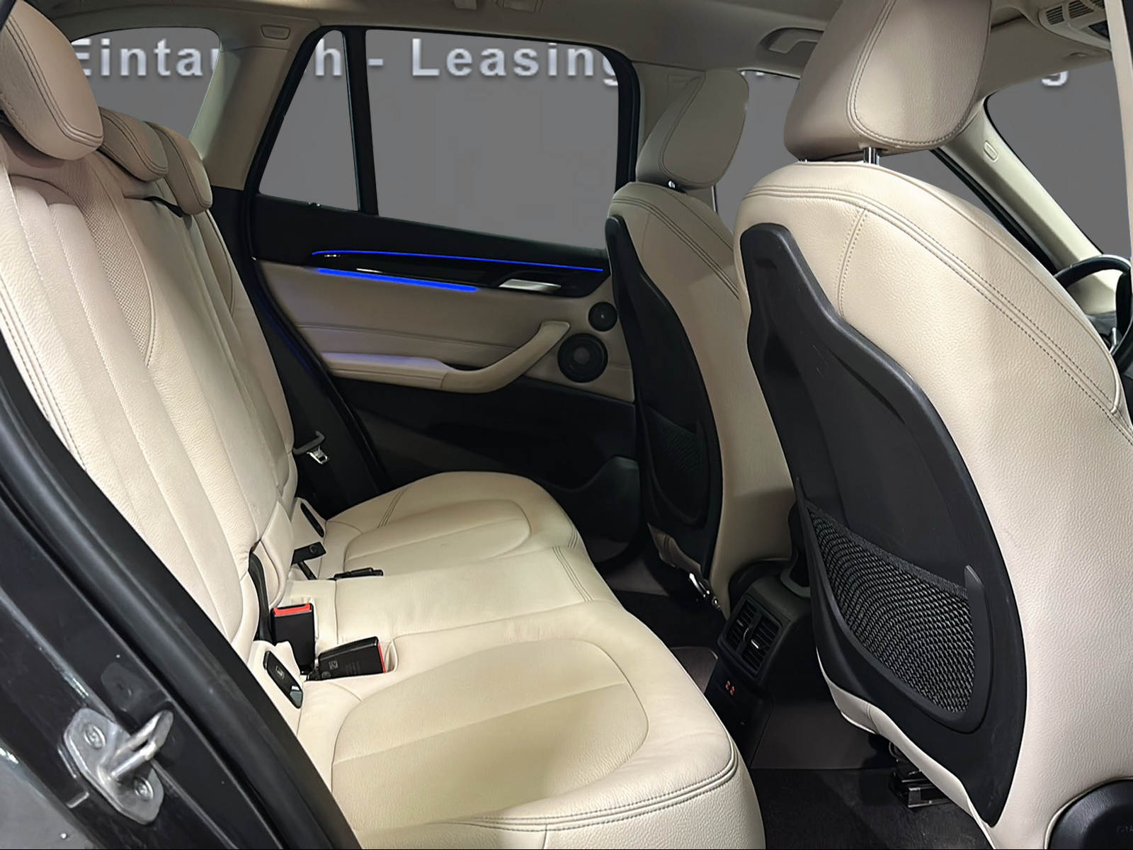 BMW X1 xDrive 25i xLine Steptronic-image-12