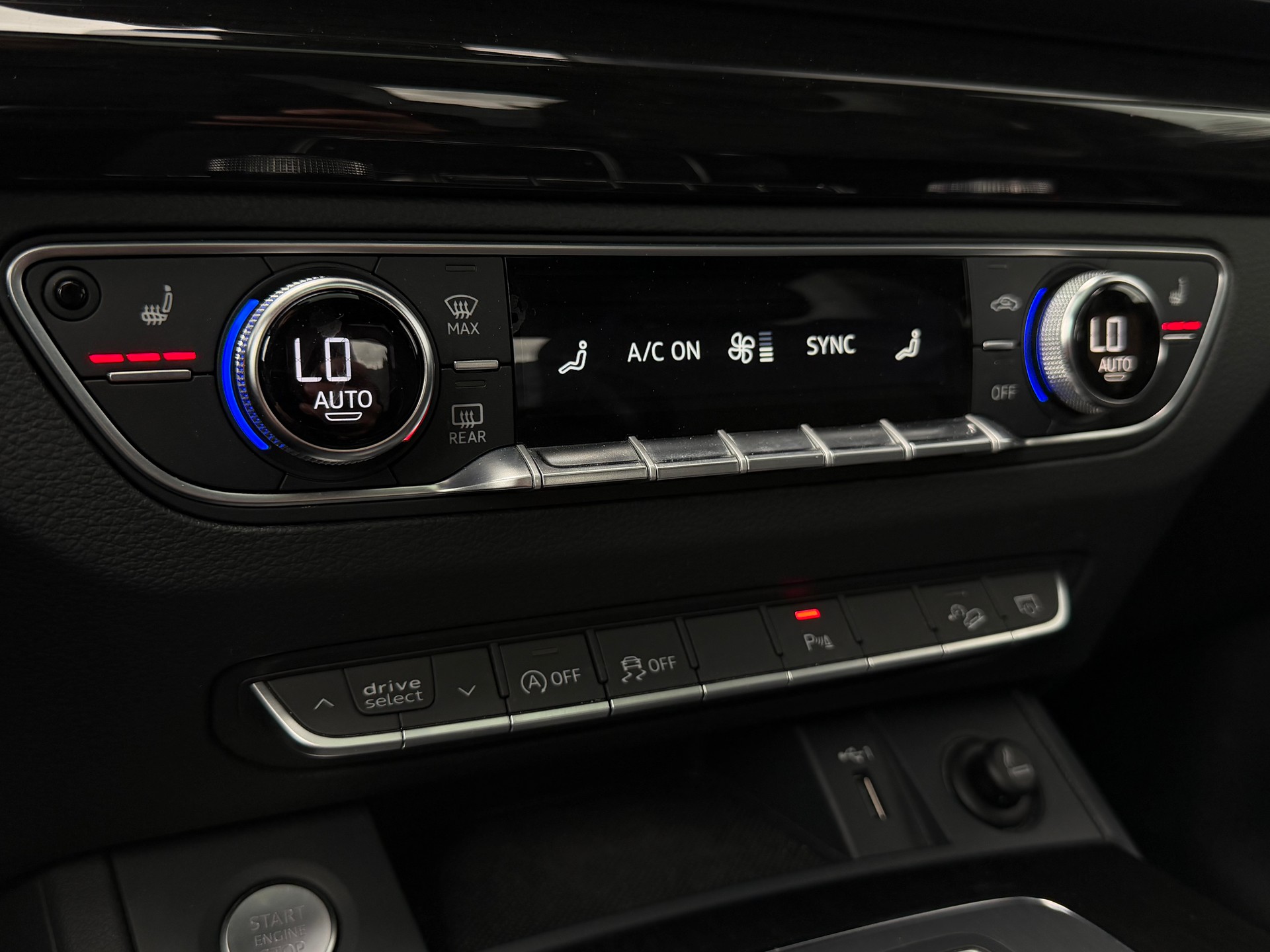AUDI Q5 45 TFSI S-Line sport quattro S-tronic-image-11
