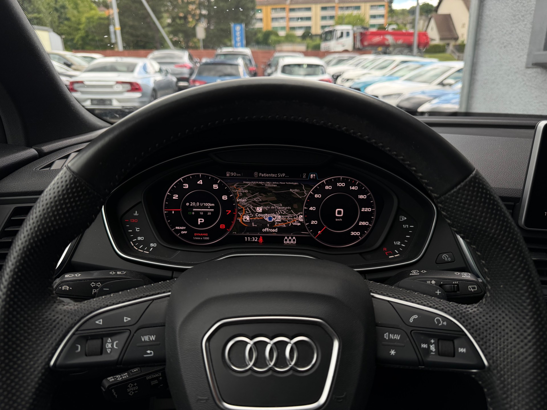 AUDI Q5 45 TFSI S-Line sport quattro S-tronic-image-8