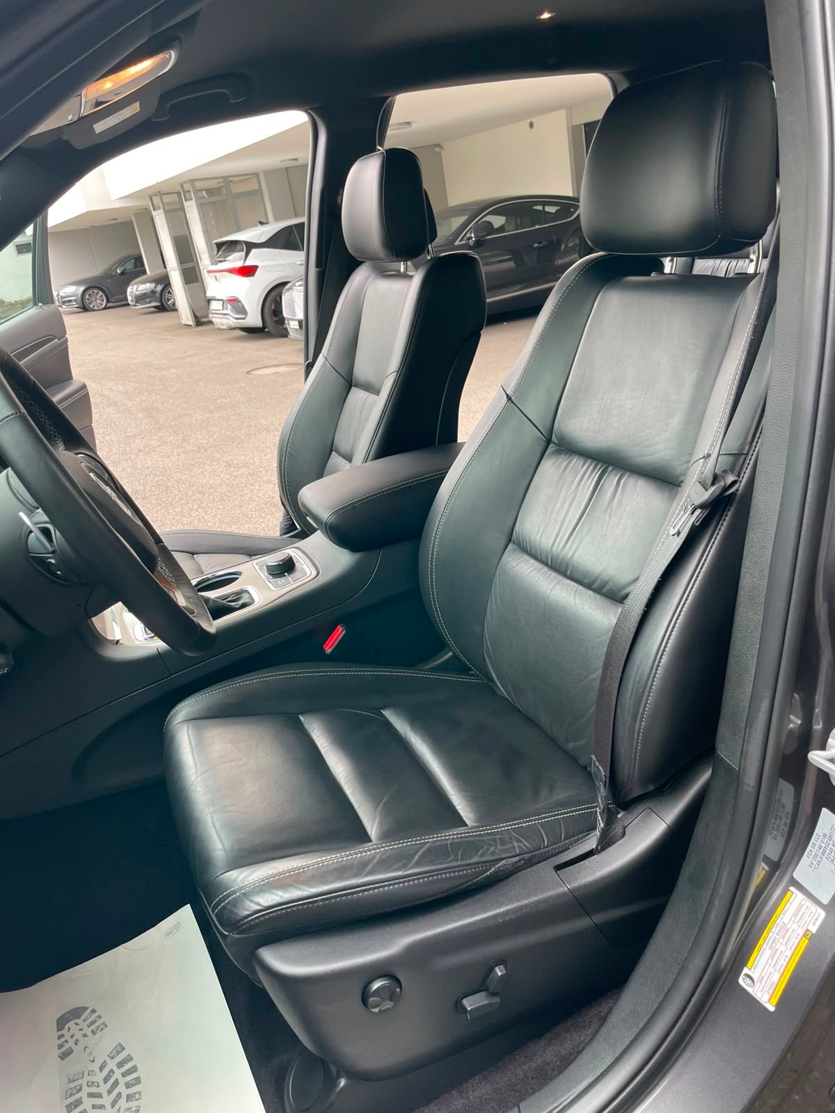 JEEP Facelift Grand Cherokee 3.0 CRD Limited Automatic CH-Auto mit Gratis-Service-image-11