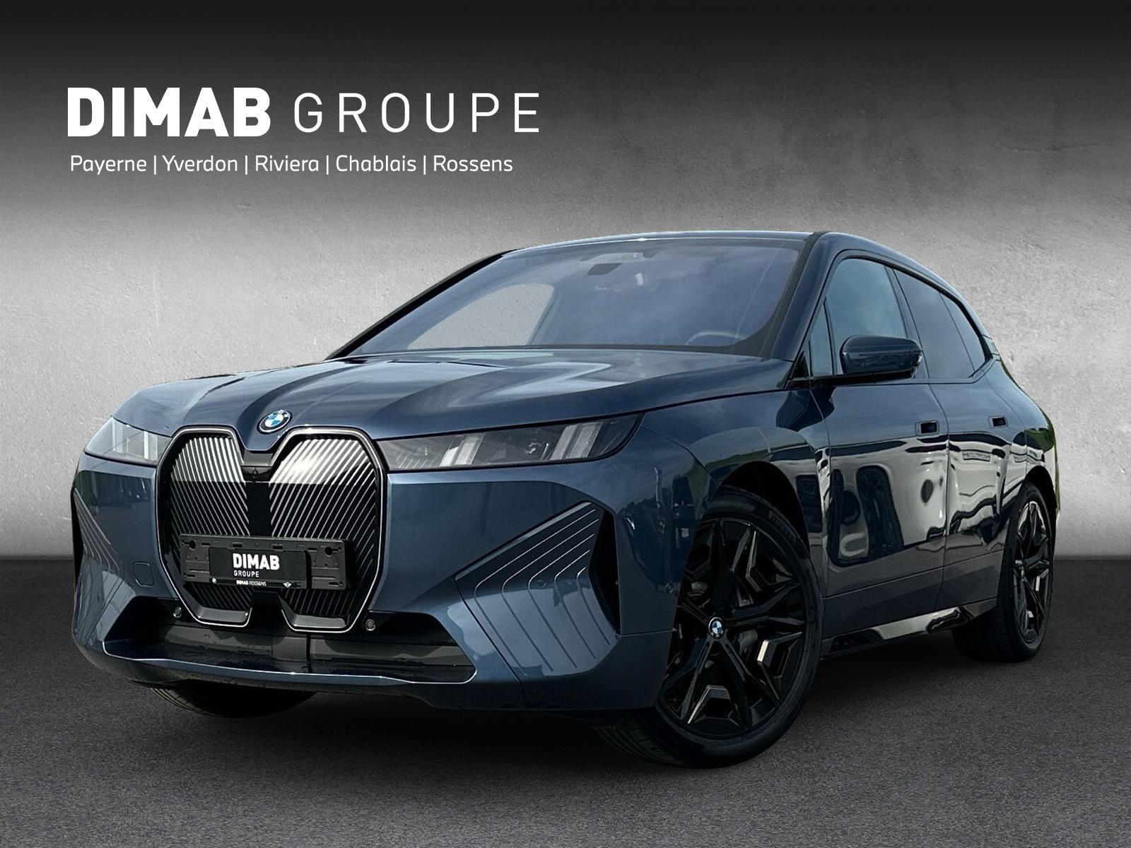 BMW iX xDrive60 i20 (CH) AHK ** Action Leasing à 0.9% ** 📍-image-0