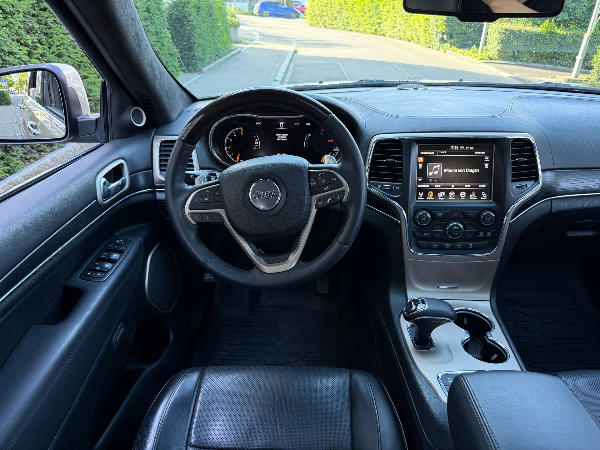 JEEP Grand Cherokee 3.0 CRD 250 Summit-image-17