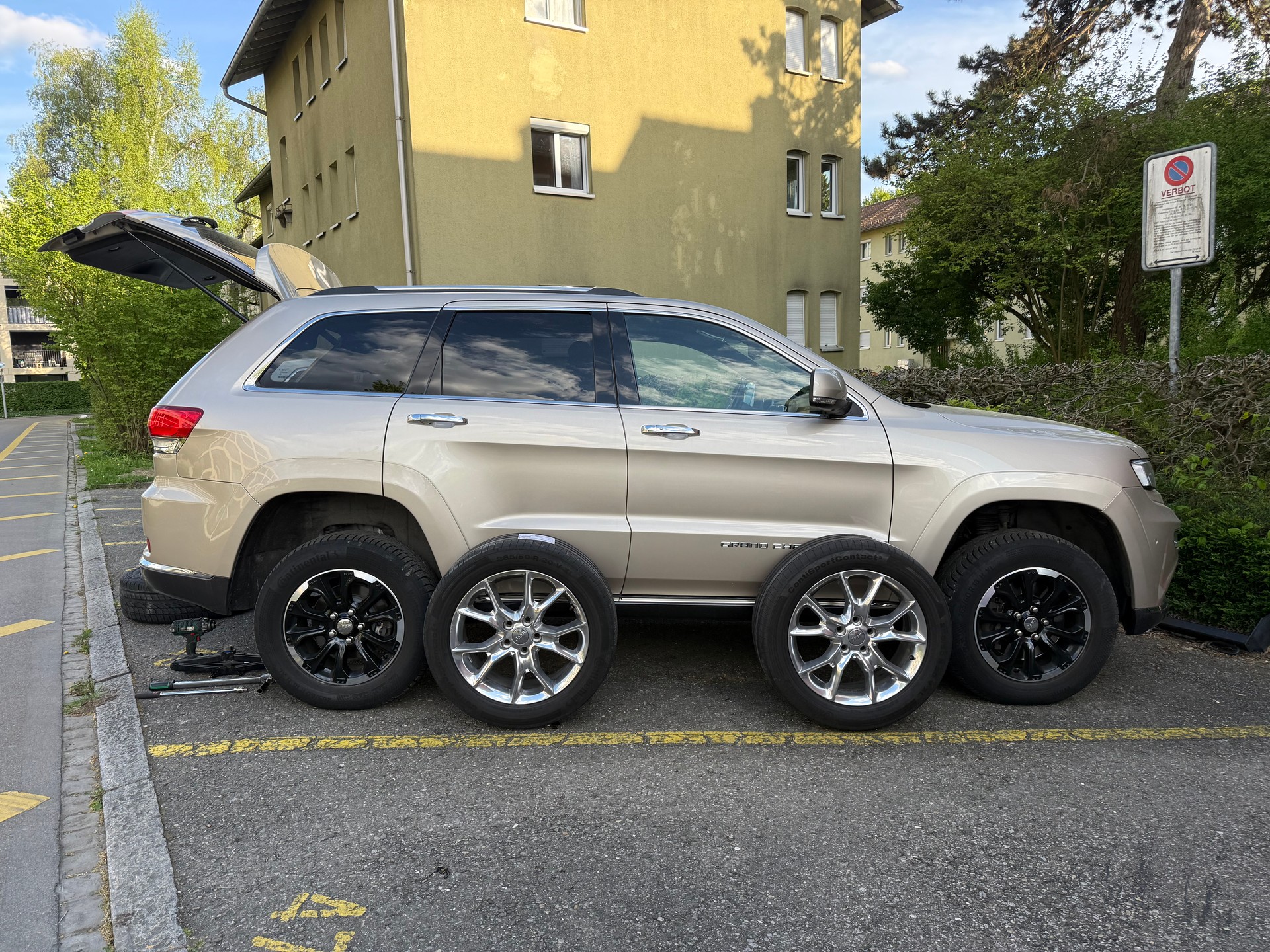 JEEP Grand Cherokee 3.0 CRD 250 Summit-image-8